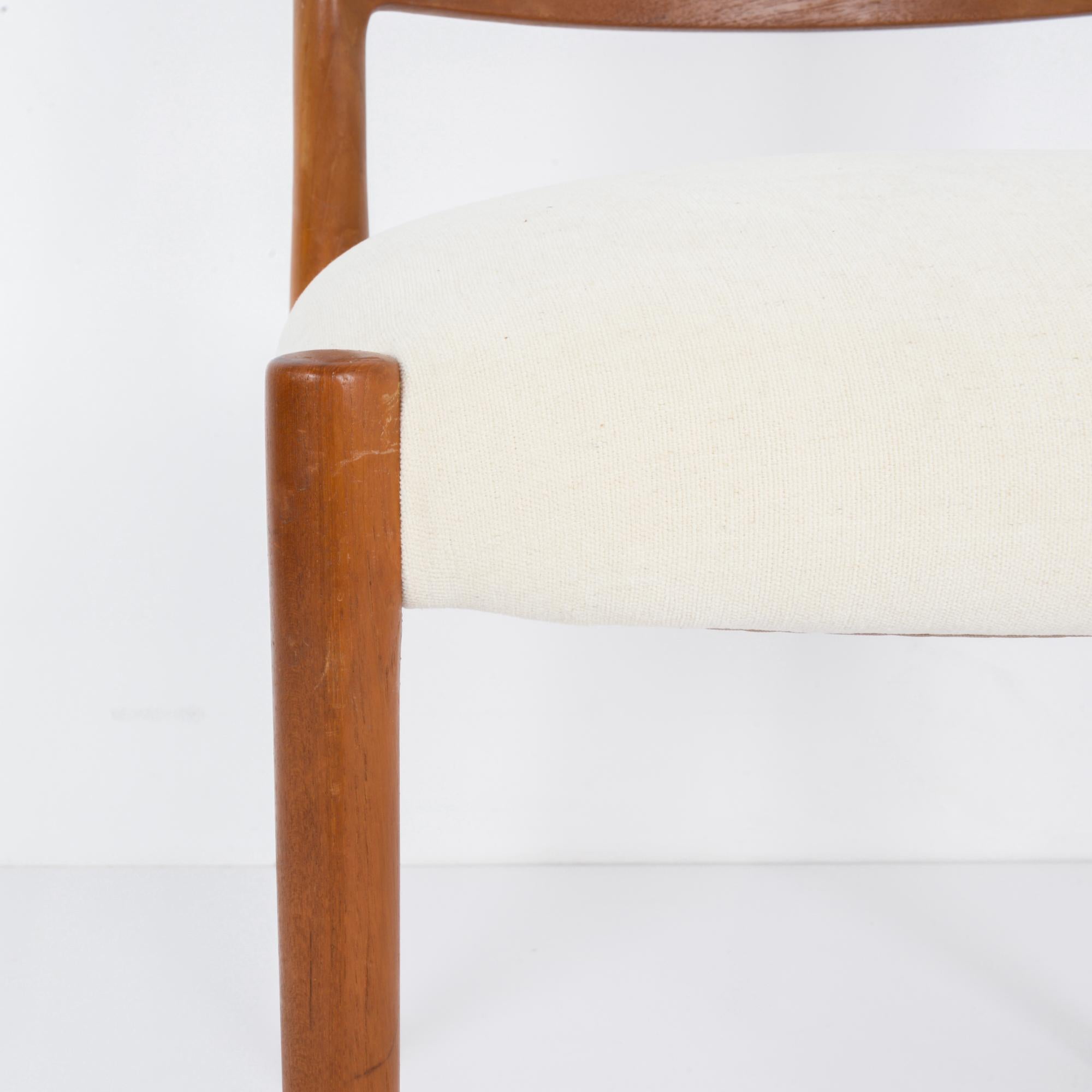1960s Danish Wooden Chair with Upholstered Seat For Sale 2