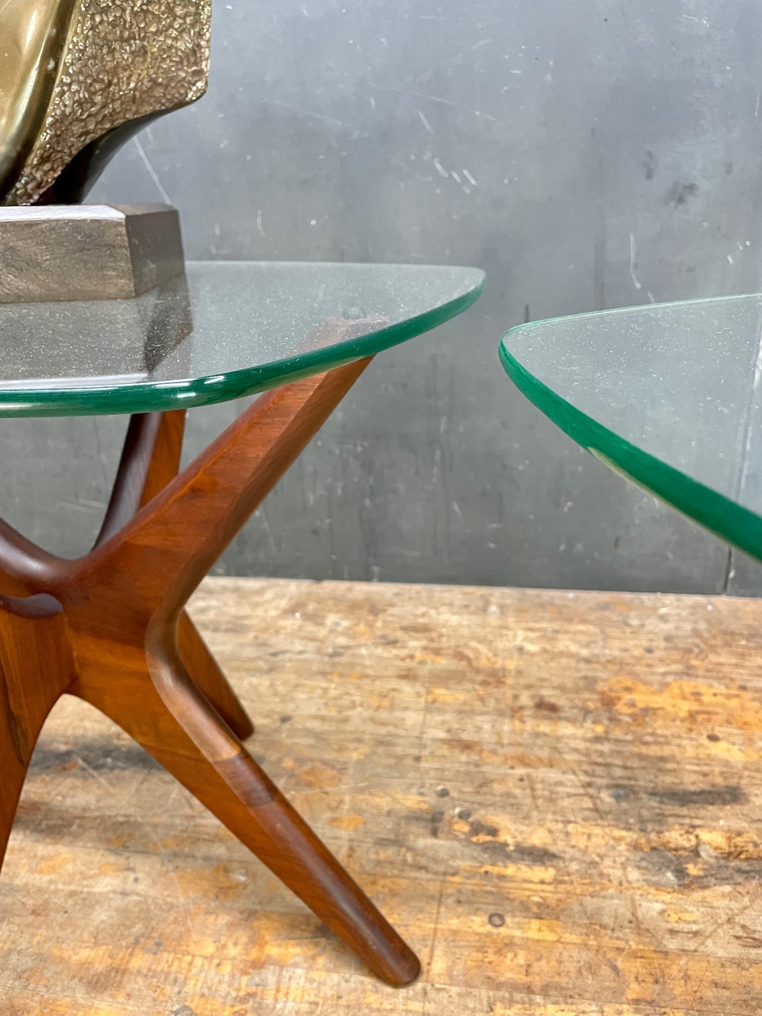 Adrian Pearsall Jacks End Tables Walnut Glass Vintage Mid-Century Pop Art In Fair Condition For Sale In Hyattsville, MD