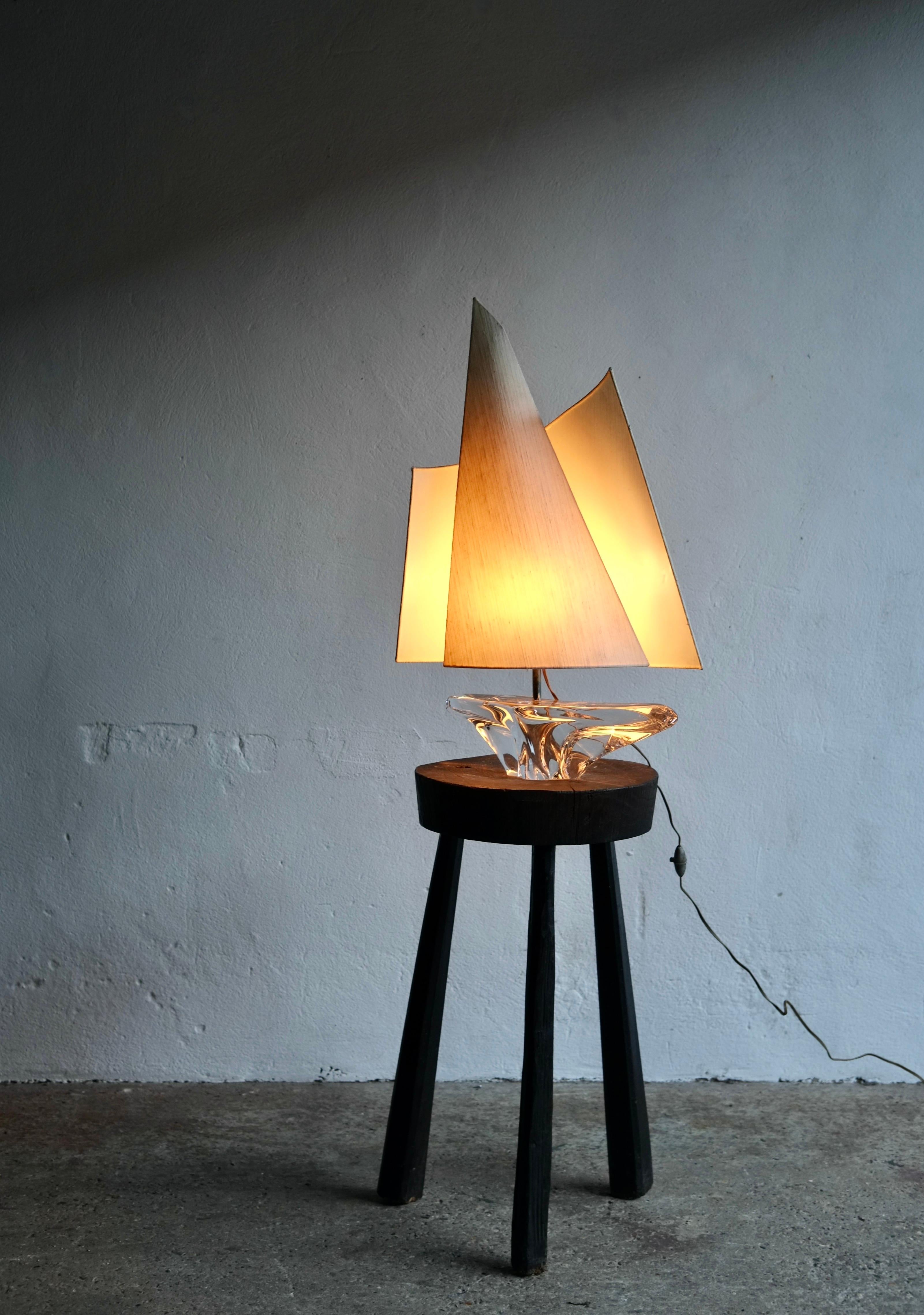 1960's Daum Crystal Sailboat Lamp In Good Condition In London, GB
