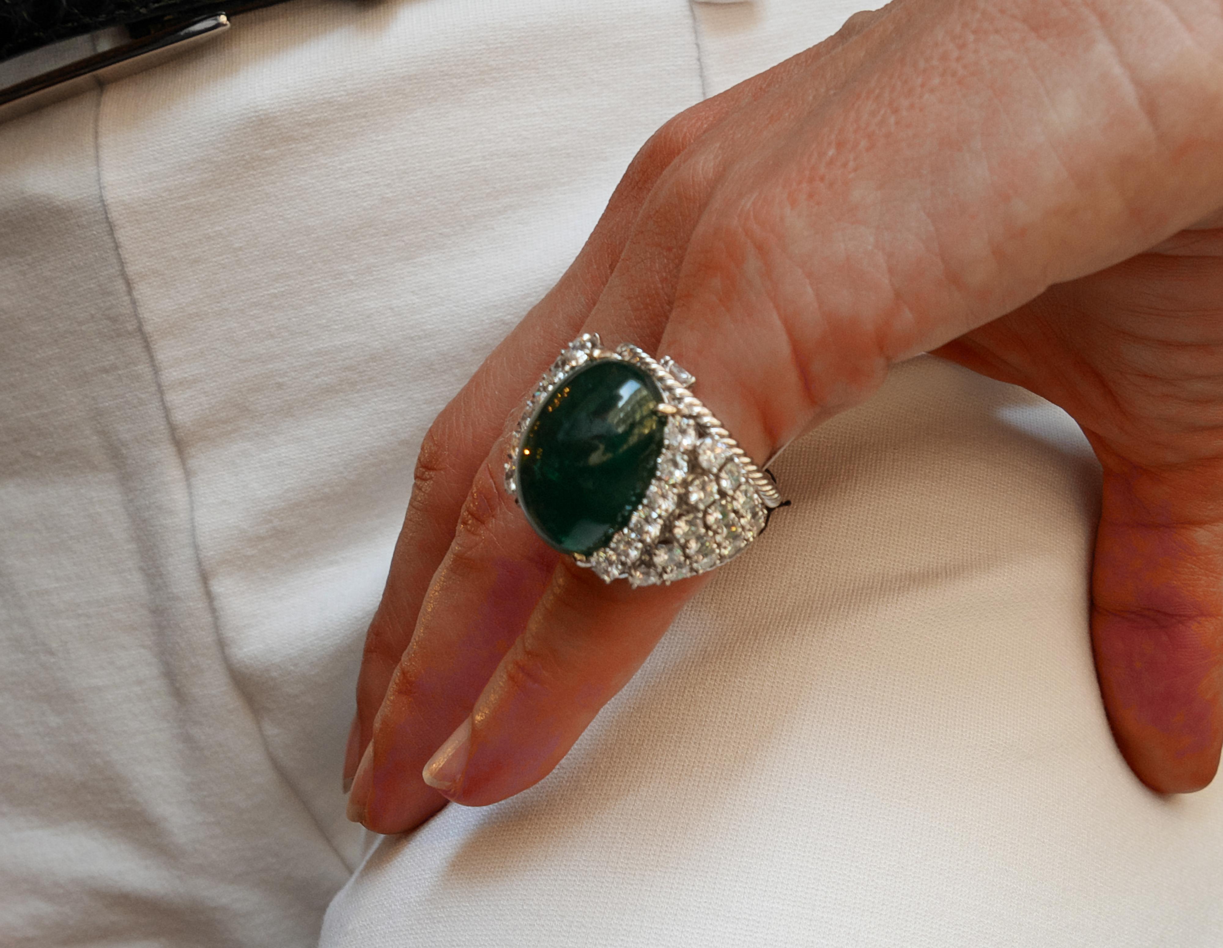 1960s David Webb Emerald, Diamond and Platinum Ring For Sale 3