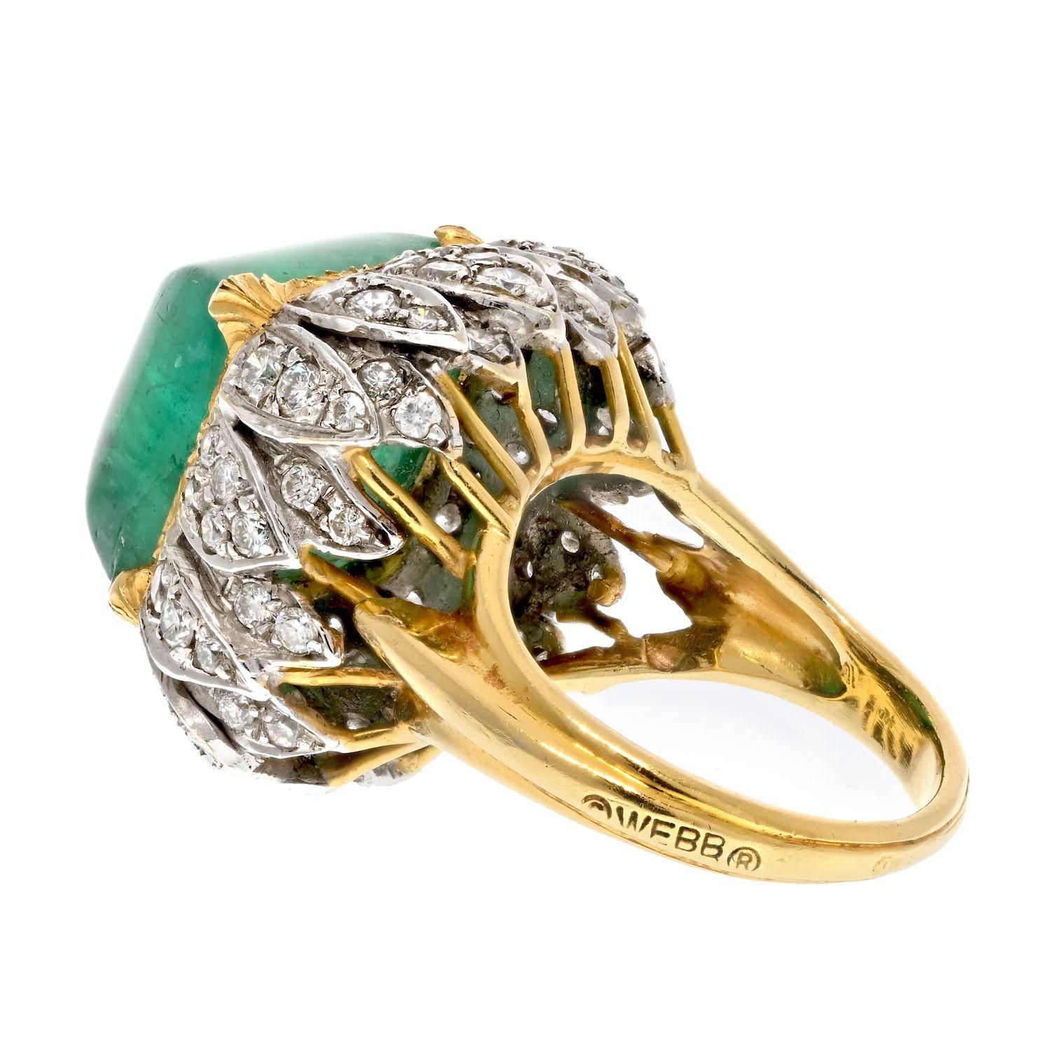 1960s David Webb Sugarloaf Cut Green Emerald and Diamond Vintage Ring  In Excellent Condition For Sale In New York, NY