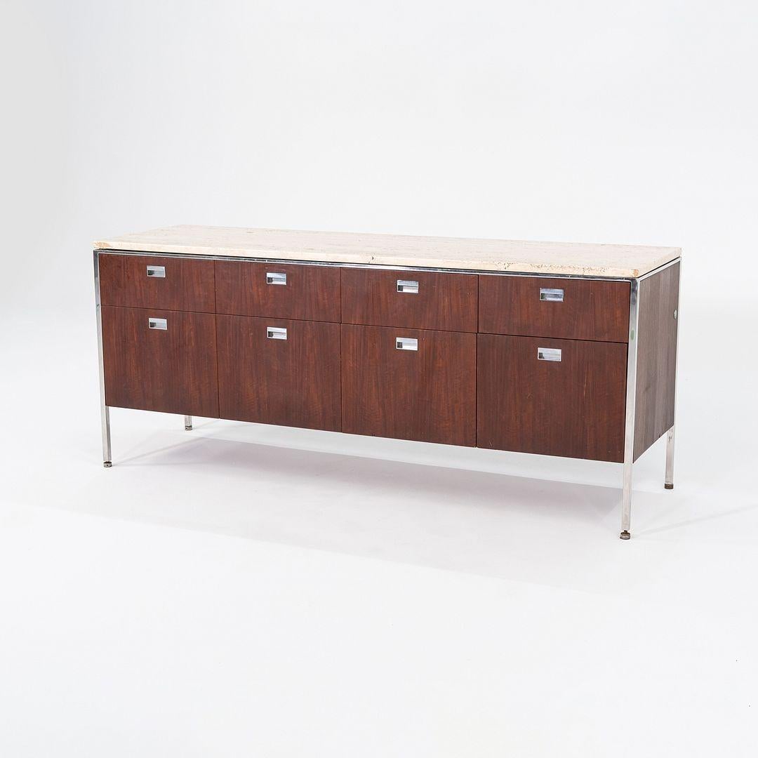 Acier 1960s Davis Allen and Gordon Bunshaft for SOM Crédence/armoire de 66 pouces en noyer en vente