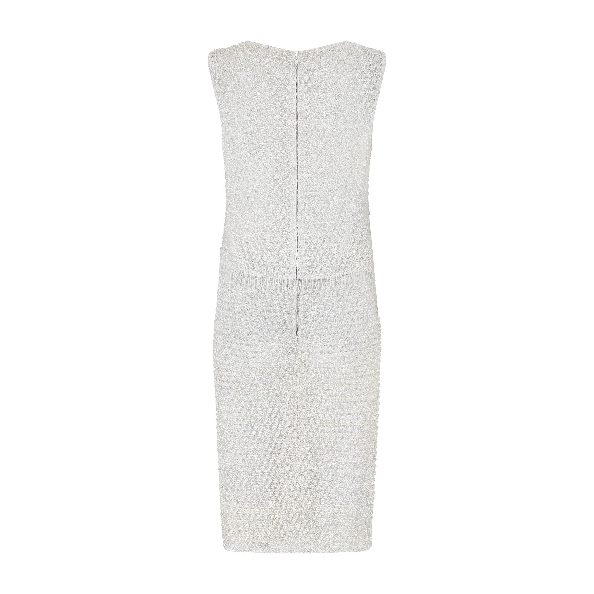Gris 1960 De-Jans Pearl White Beaded Top and Skirt (Haut et jupe en perles) en vente
