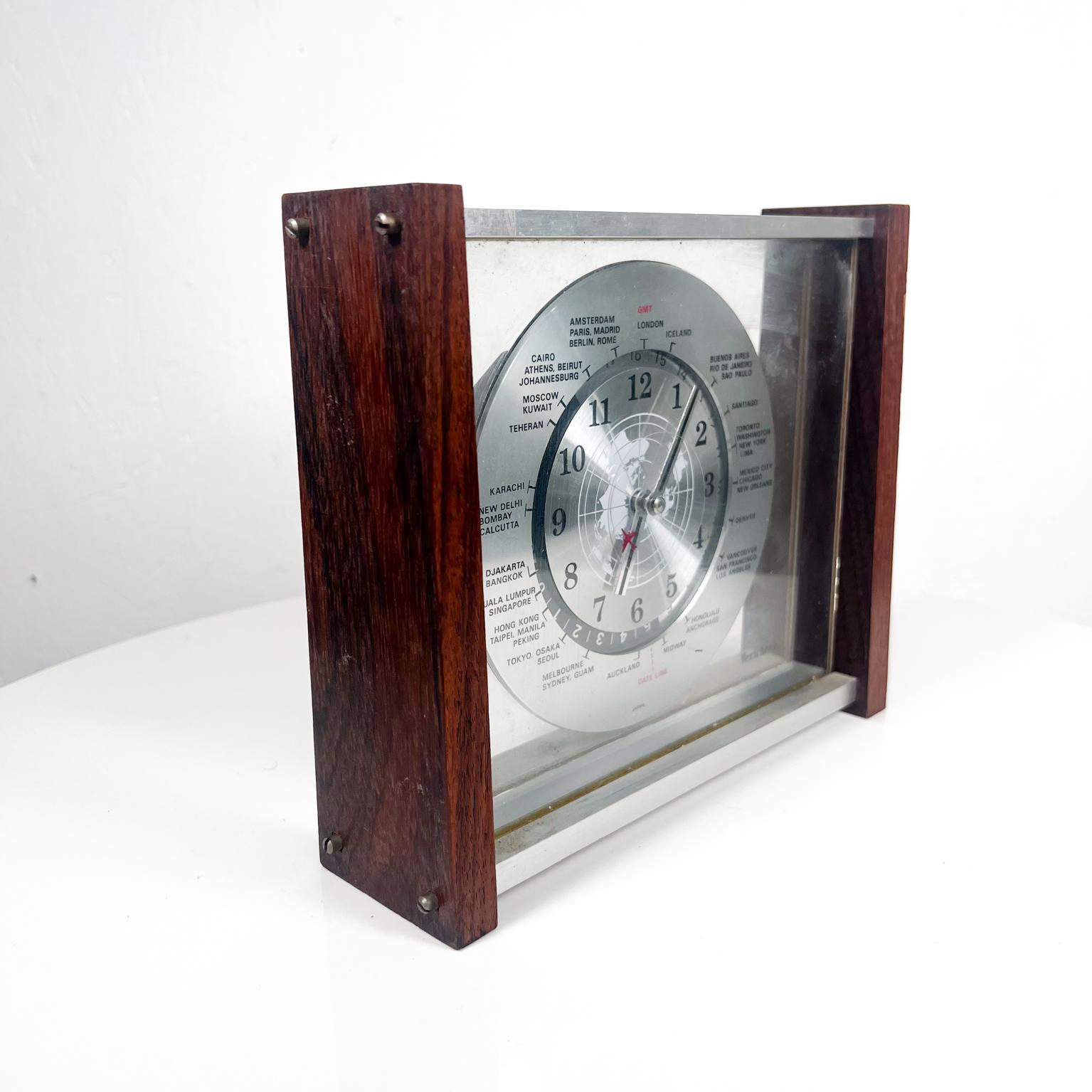 1960s Decorative Modern International Table Clock Verichron Harris & Mallow NJ 3