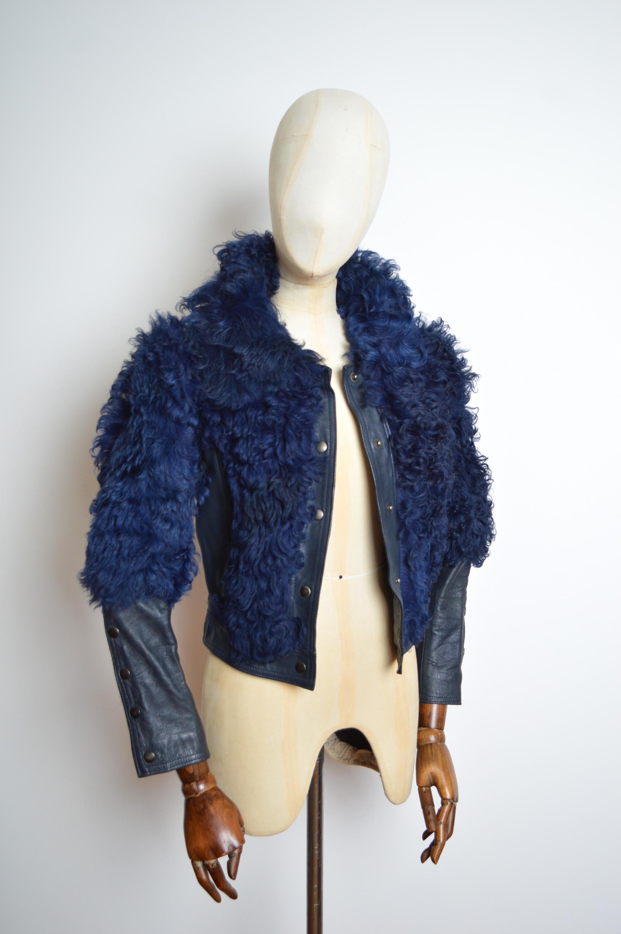 1960’s Deep Blue Curly Sheepskin & Leather Shearling Bomber Jacket - Coat For Sale 5