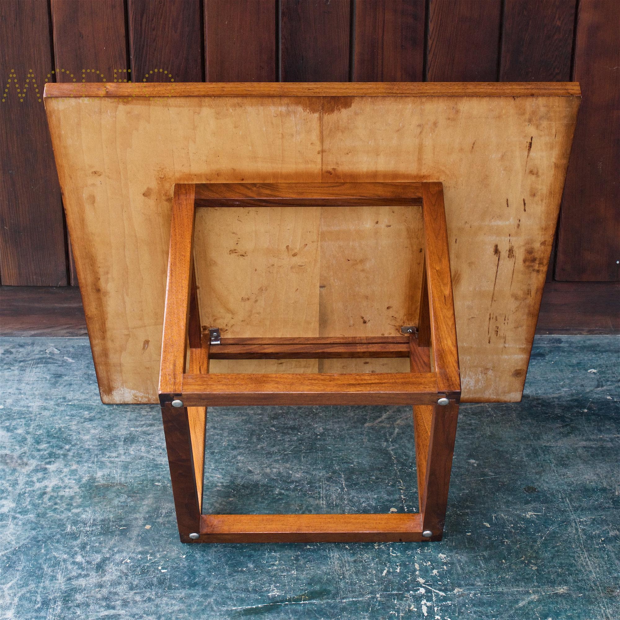1960s Deep Hued Walnut Cube Coffee Table American Cabin Modern KNOLL Martz For Sale 3