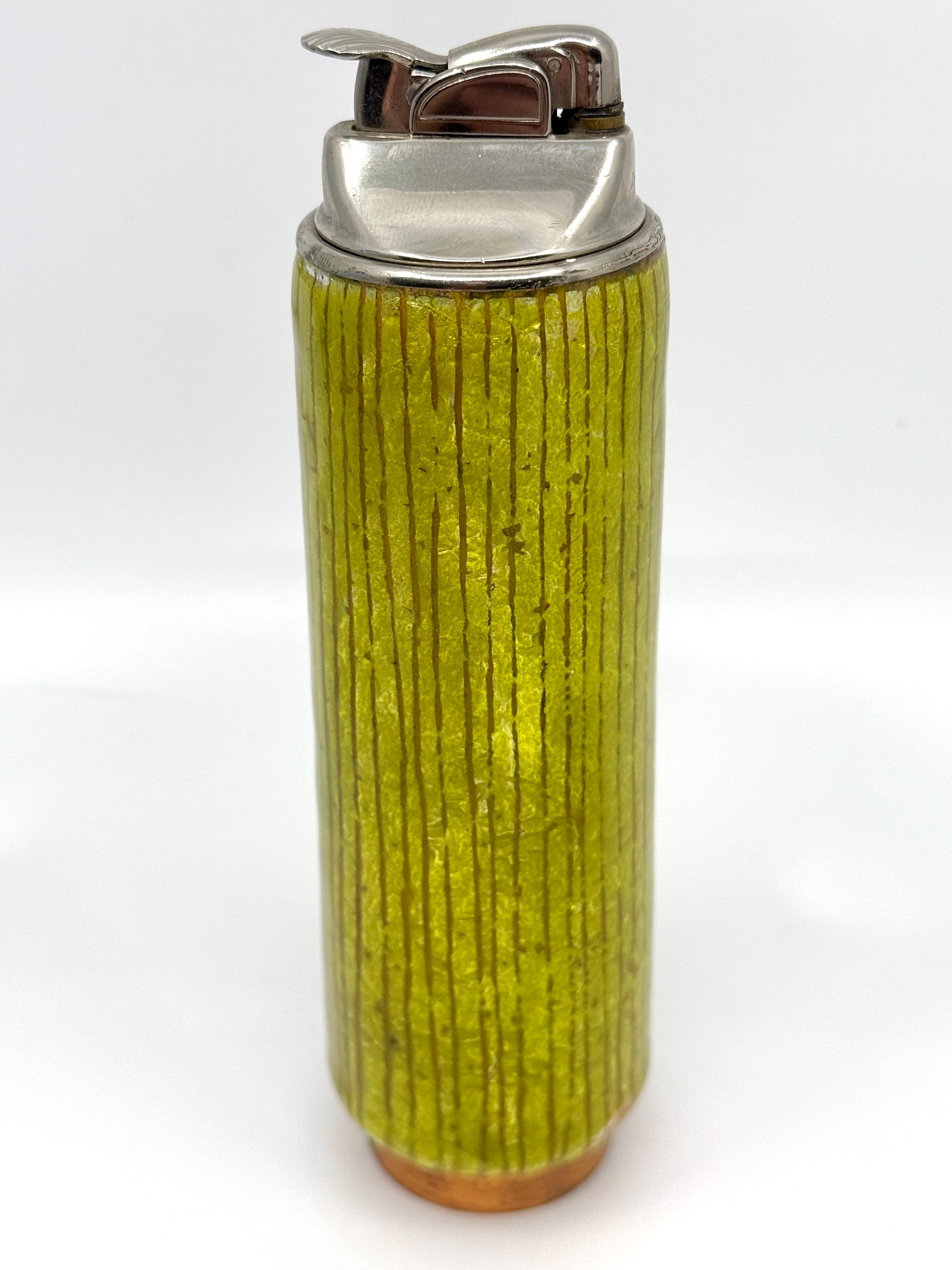 1960’s Del Campo Enamel Lighter and Ashtray For Sale 2