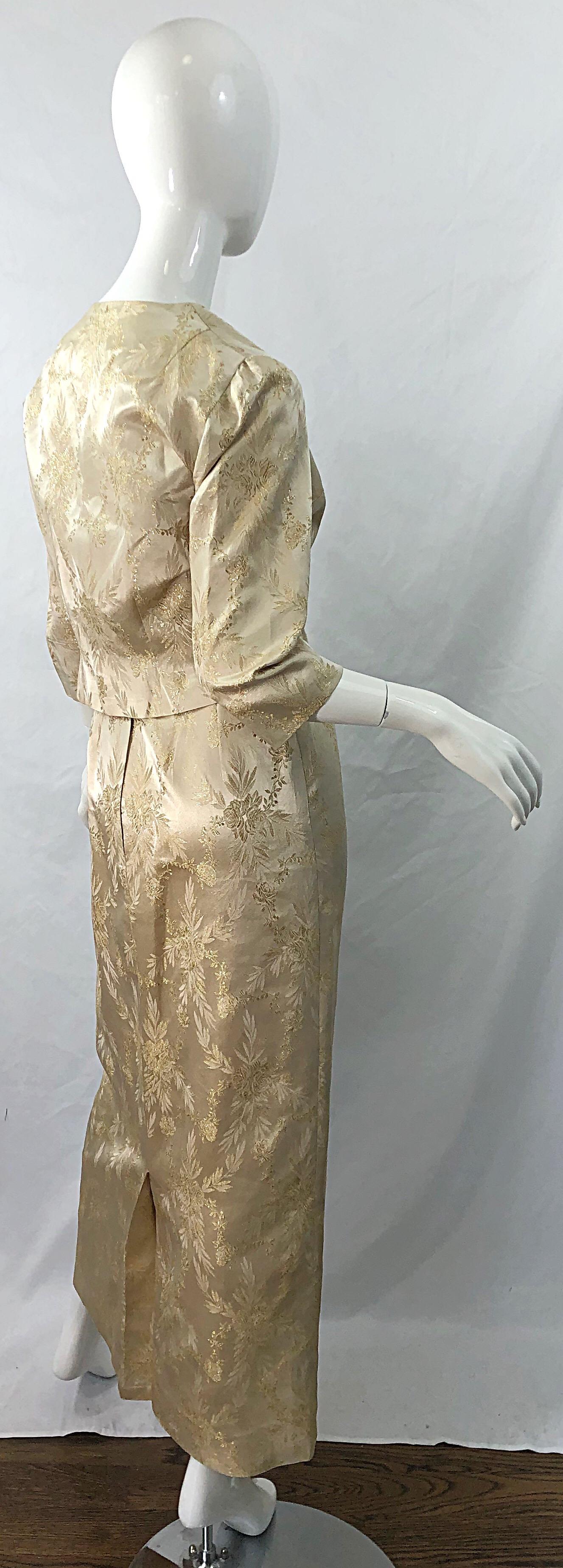 1960s Demi Couture Gold Silk Damask Two Piece Gold Vintage 60s Gown and Jacket For Sale 4