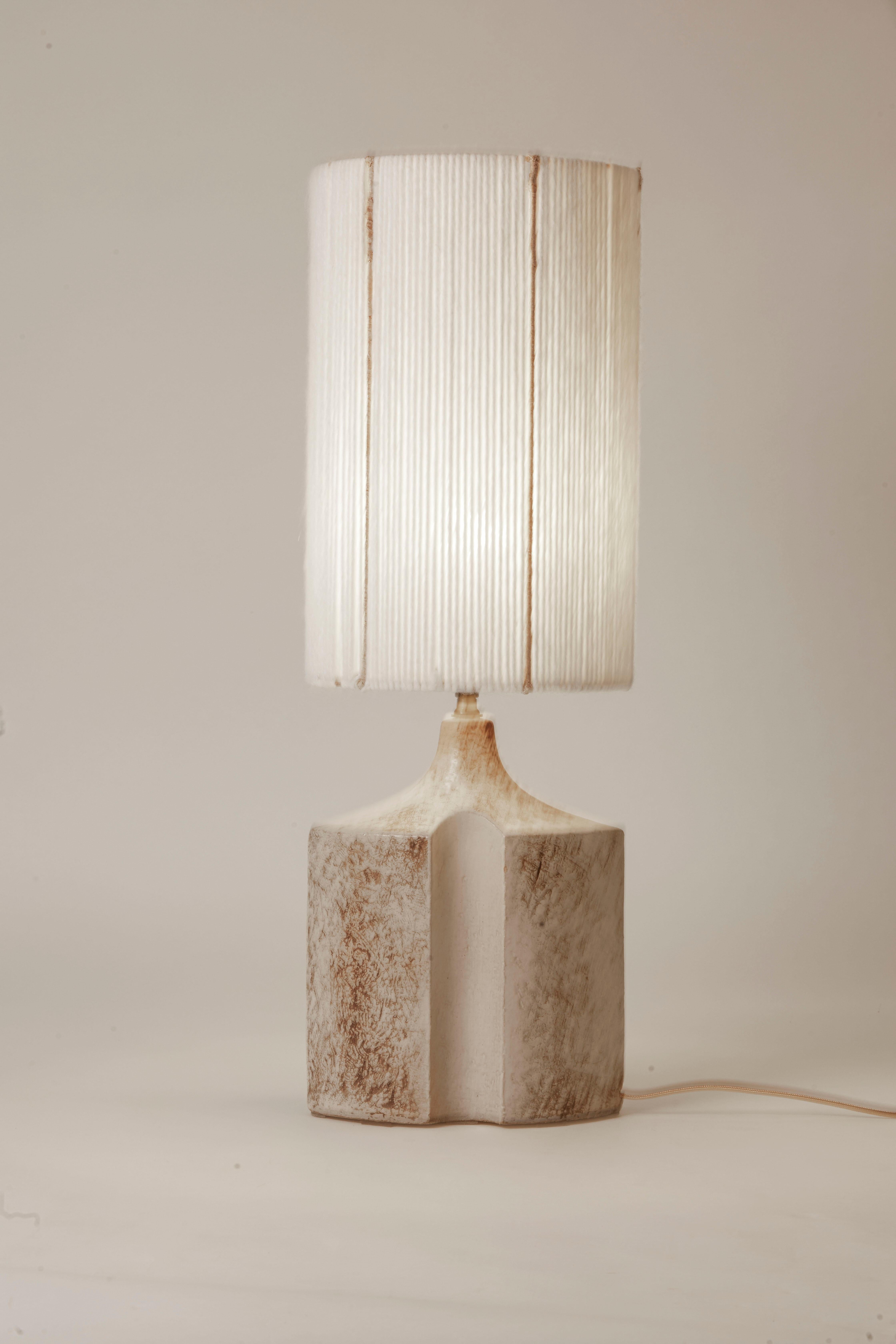 Céramique Lampe danoise des années 1960 avec abat-jour en vente