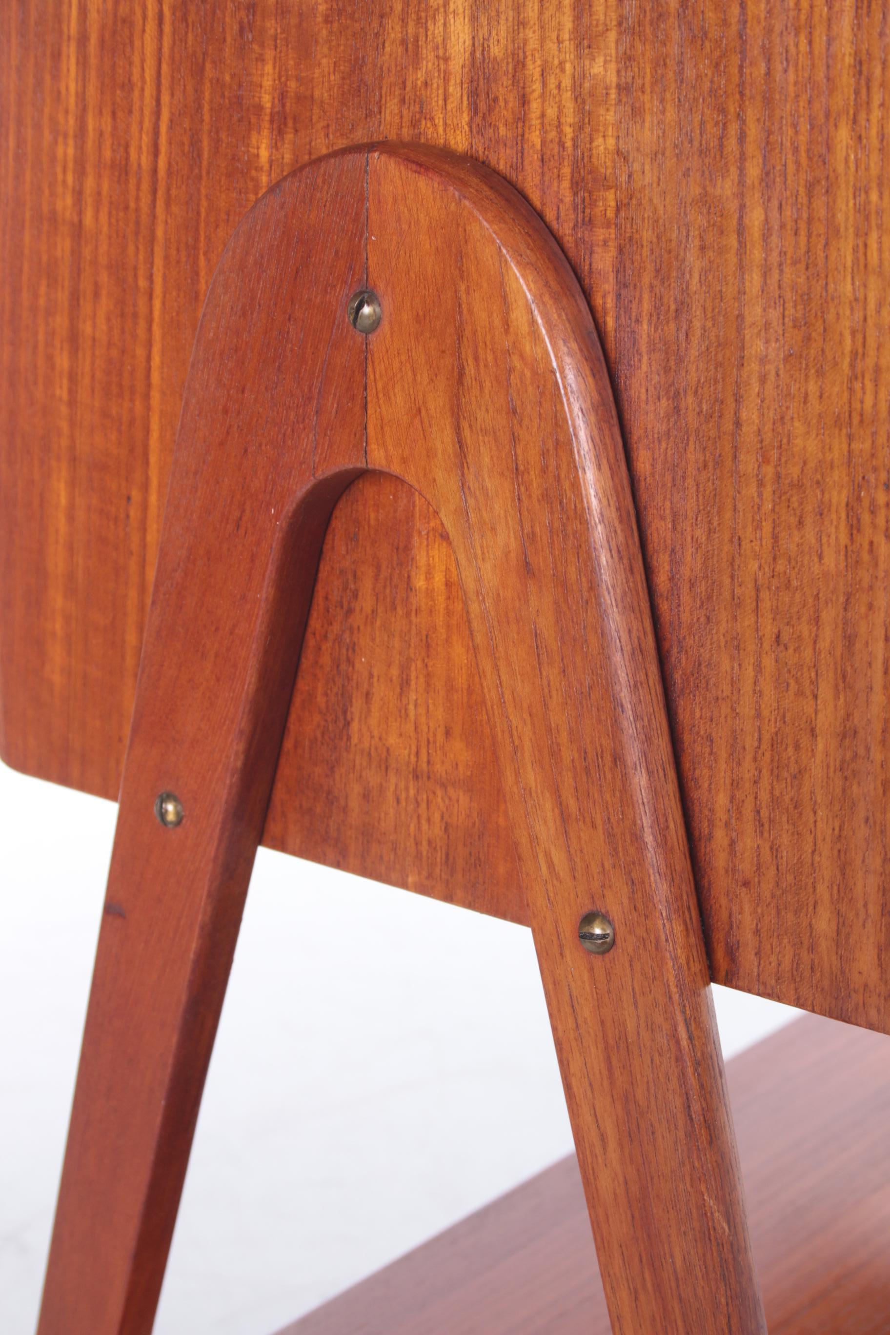 Scandinavian teak Design 2 drawer cabinet with beautiful handles, 1960 For Sale 4