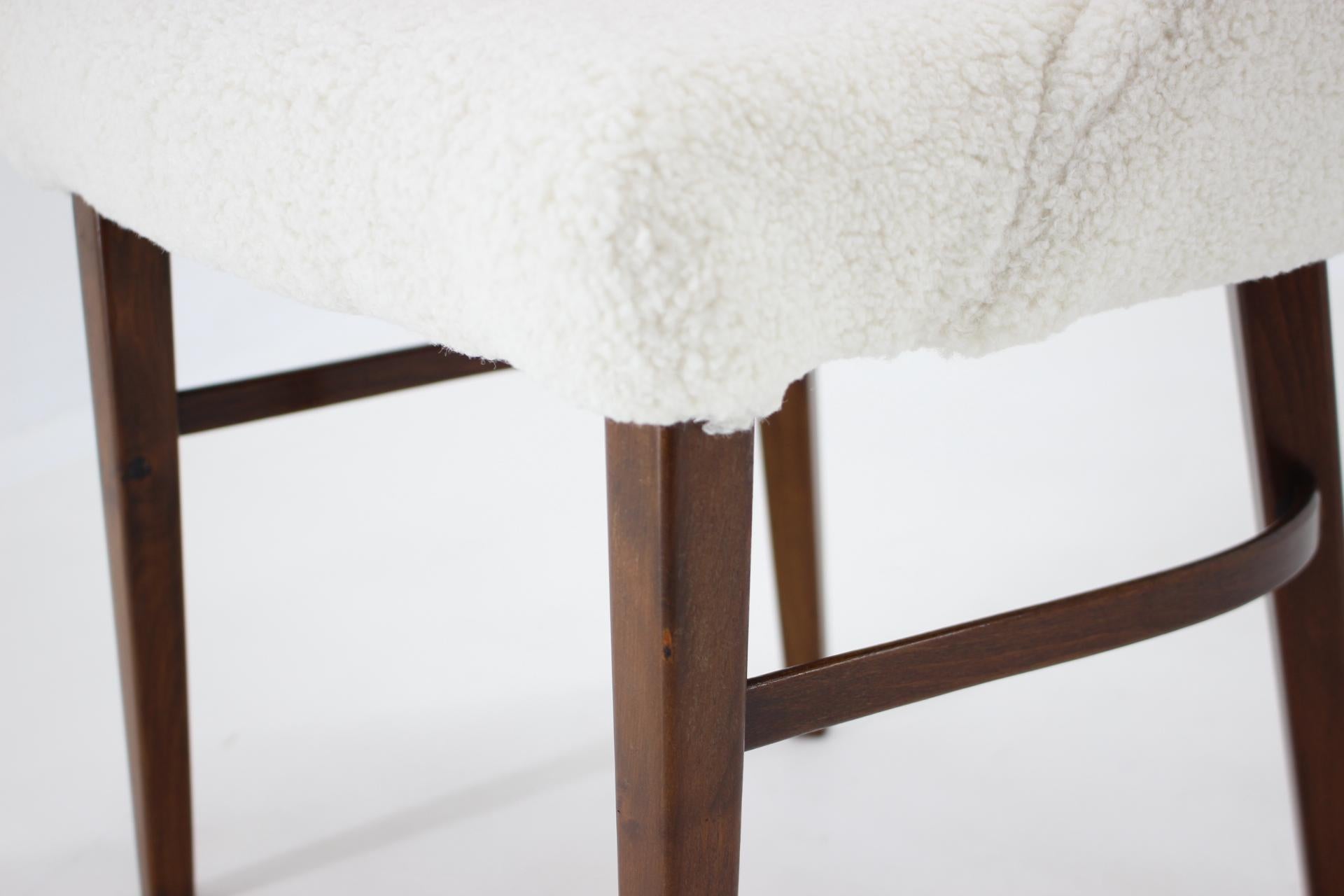 1960s Design Beech Chair in Sheepskin Fabric, Denmark For Sale 1