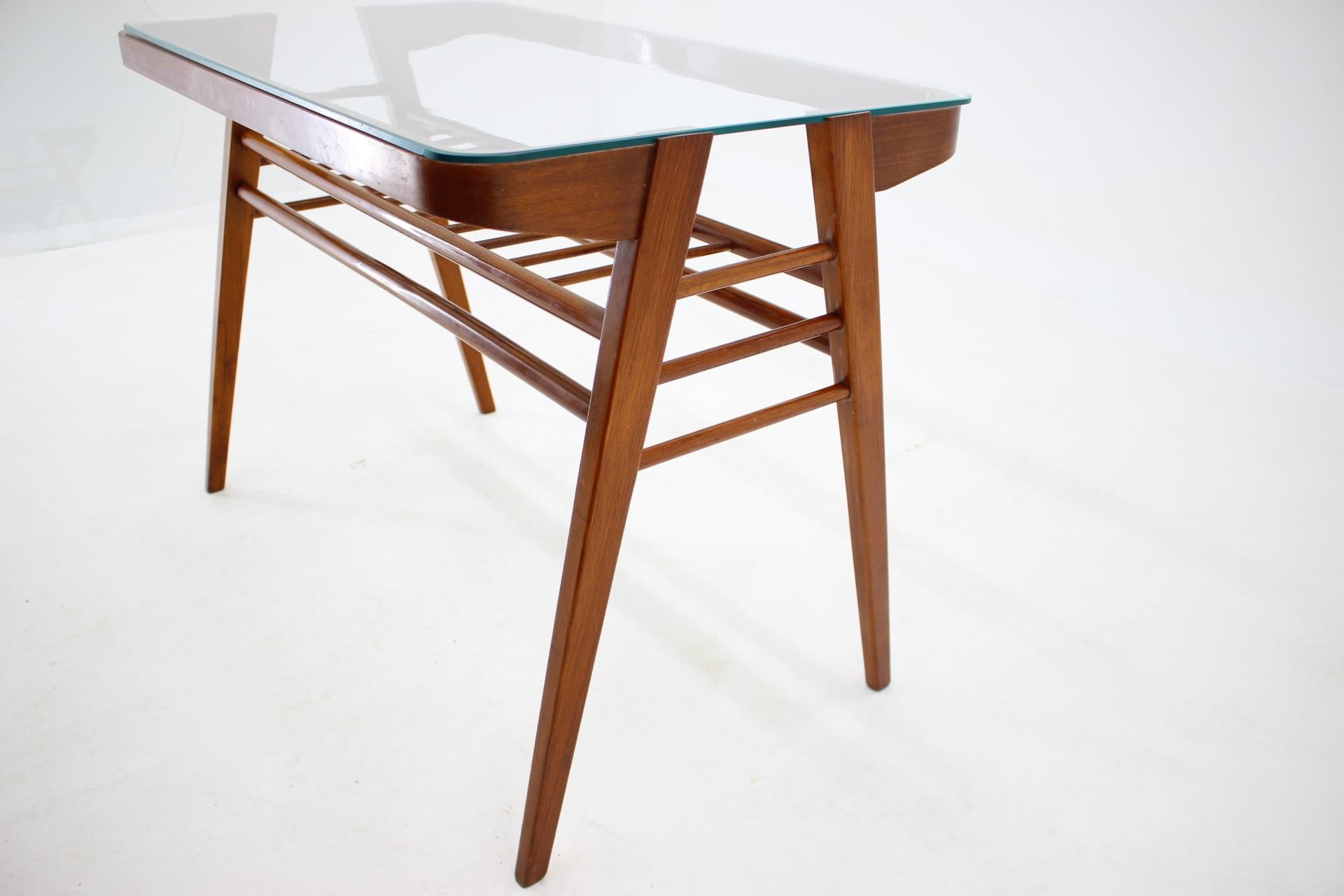 1960s Design Coffee Table by Tatra, Czechoslovakia For Sale 1