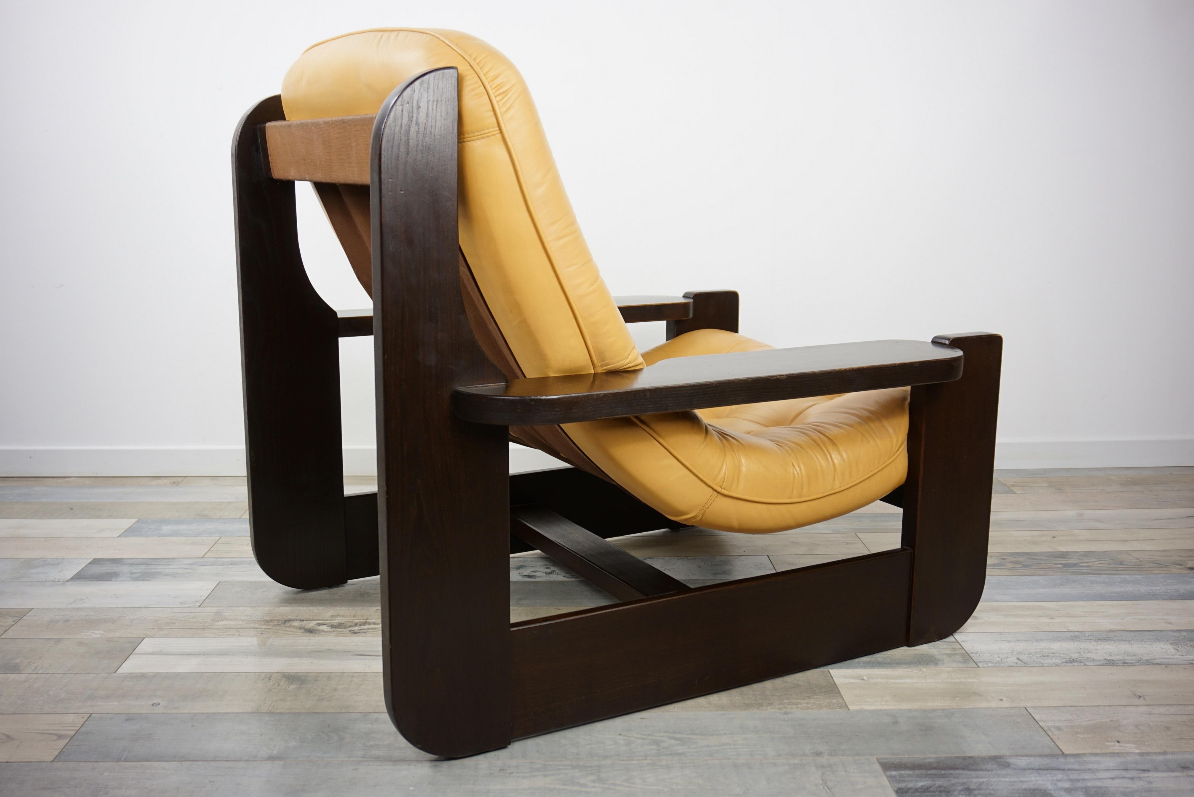 1960s Design Oak Wooden and Natural Leather Lounge Armchair 7
