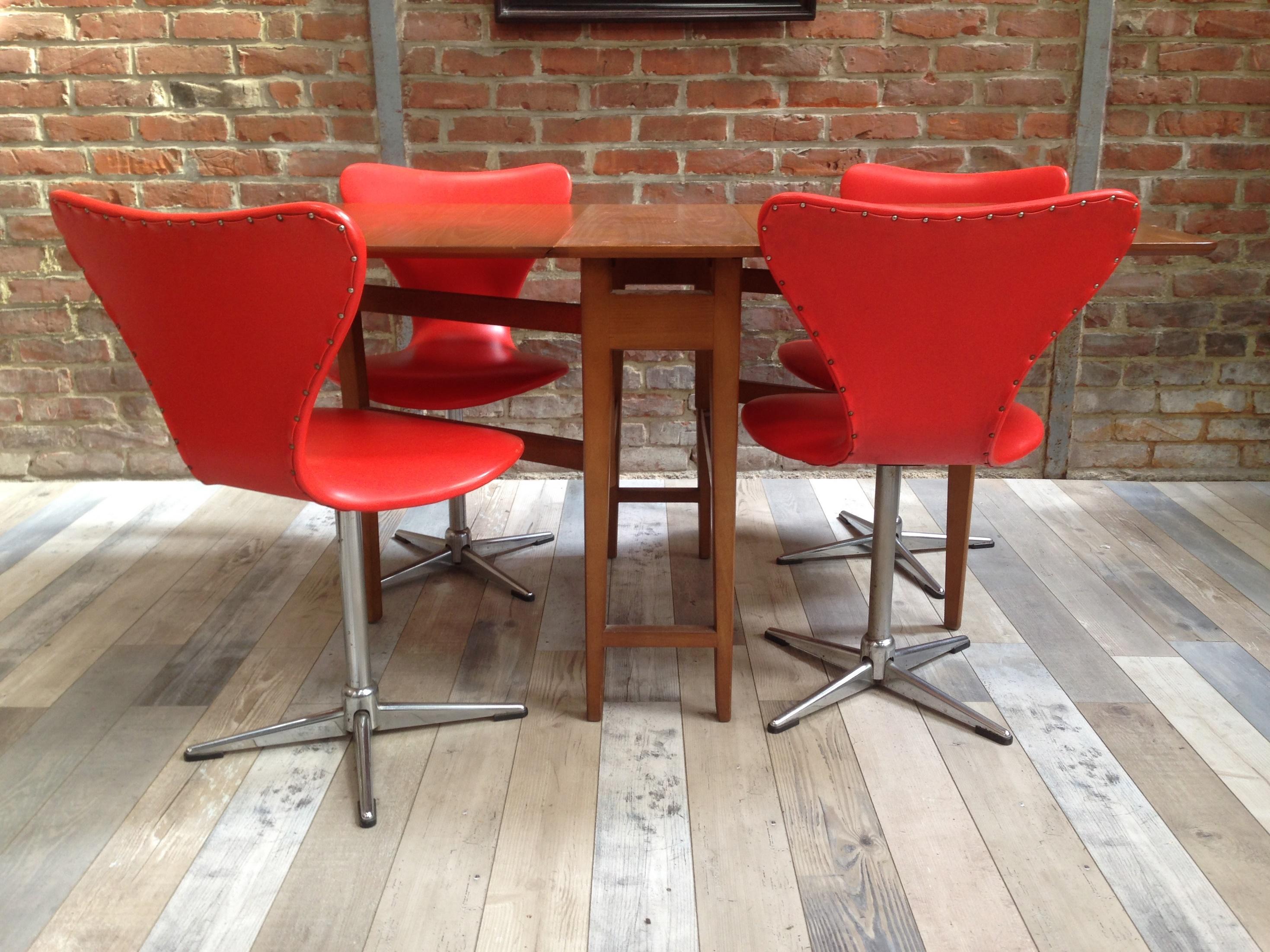 1960s Design Orange and Swivel Set of 4 Chairs 4