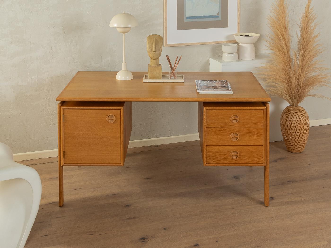 1960s desk, Arne Vodder In Good Condition For Sale In Neuss, NW