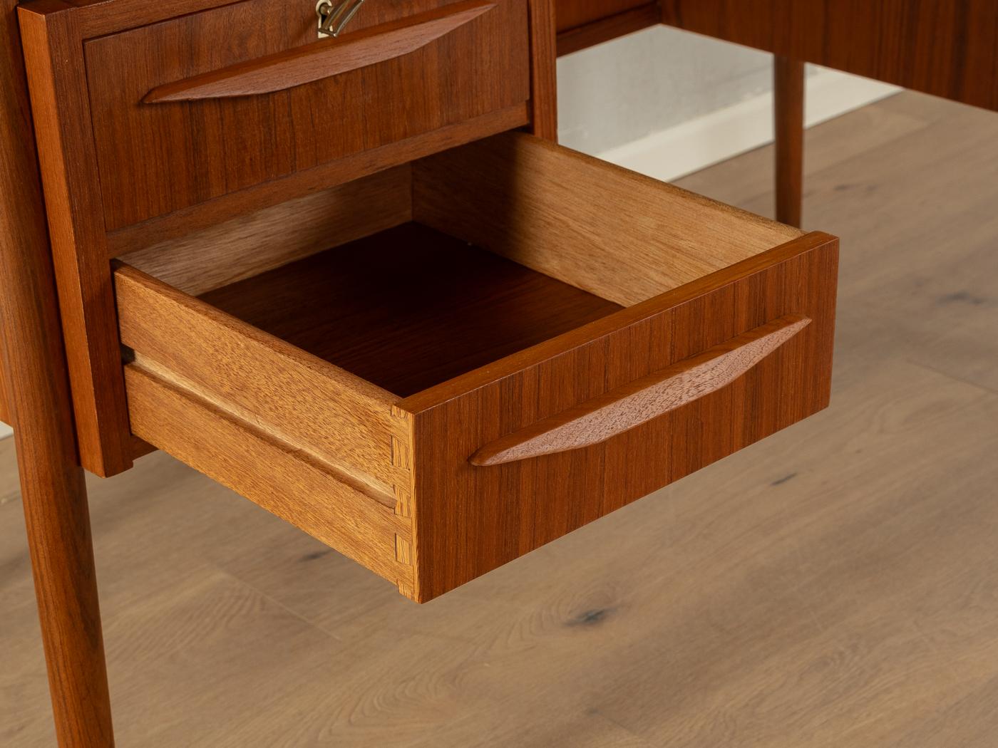 Danois Bureau des années 1960, Gunnar Nielsen Tibergaard