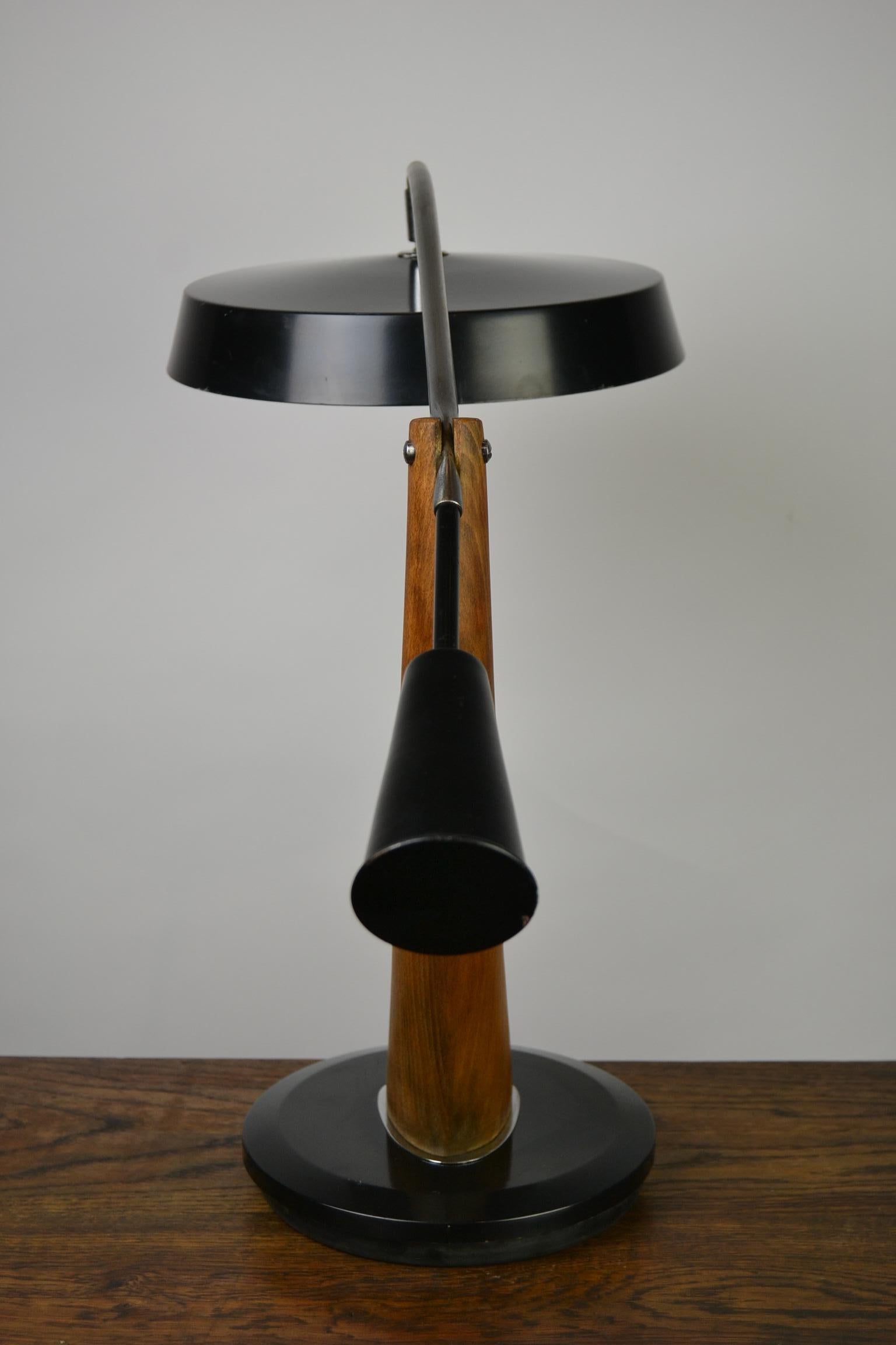 1960s Desk Lamp, Black Laquered Metal and Wood, Fase Madrid, Spain 7