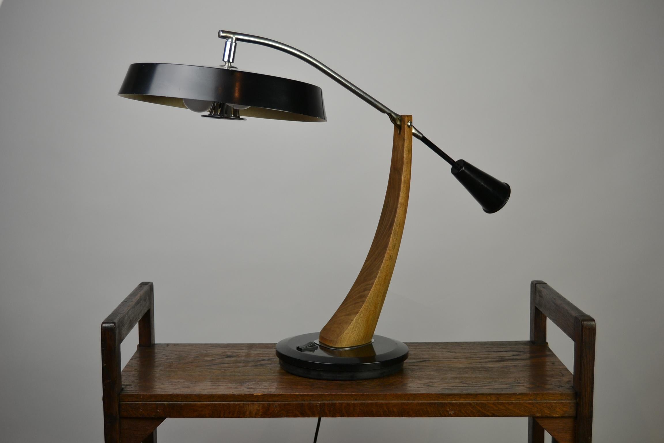 1960s Desk Lamp, Black Laquered Metal and Wood, Fase Madrid, Spain 8