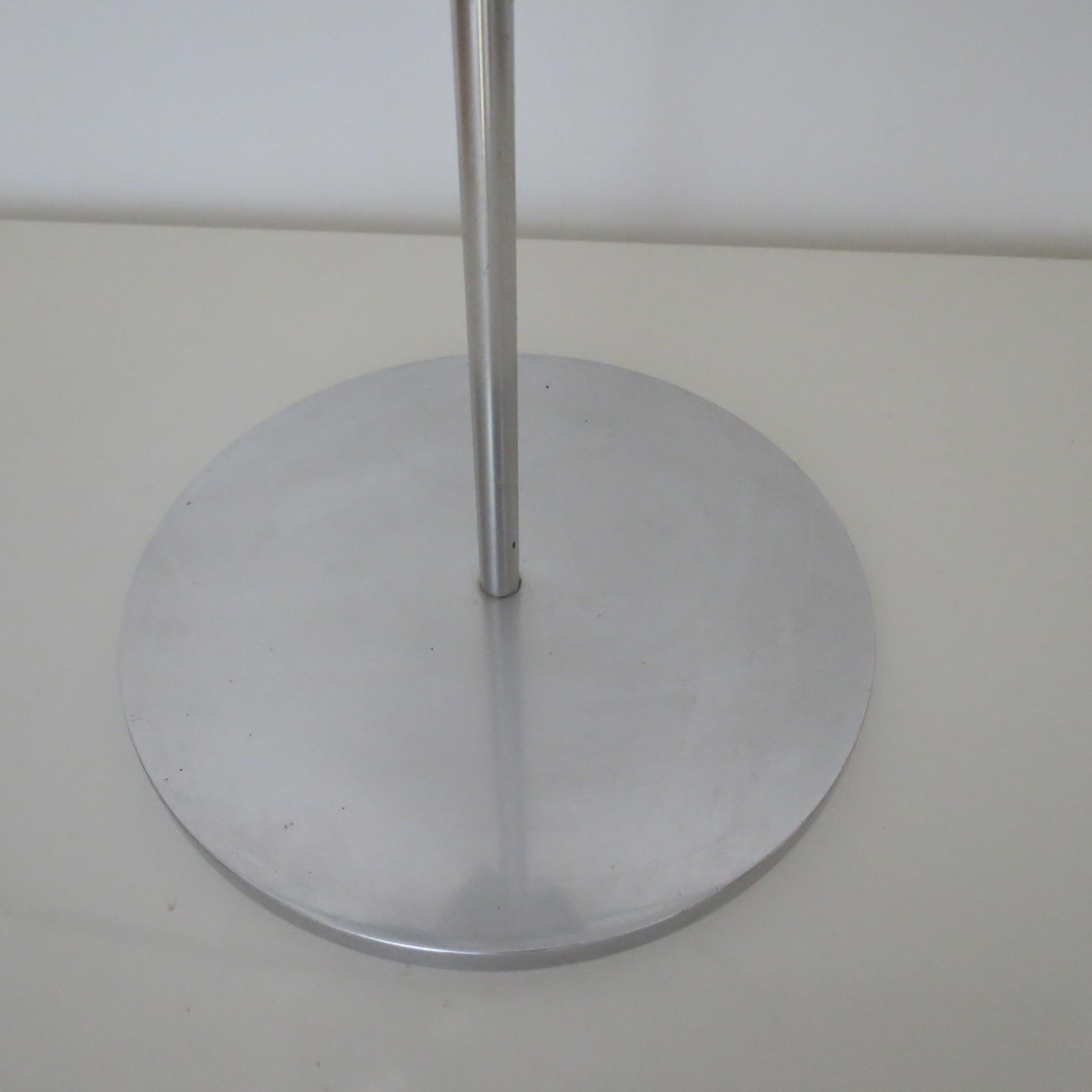 Fait à la machine 1960s Desk Lamp by Peter Nelson Aluminium Desk Lamp Mid Century Modern Desk Lamp en vente