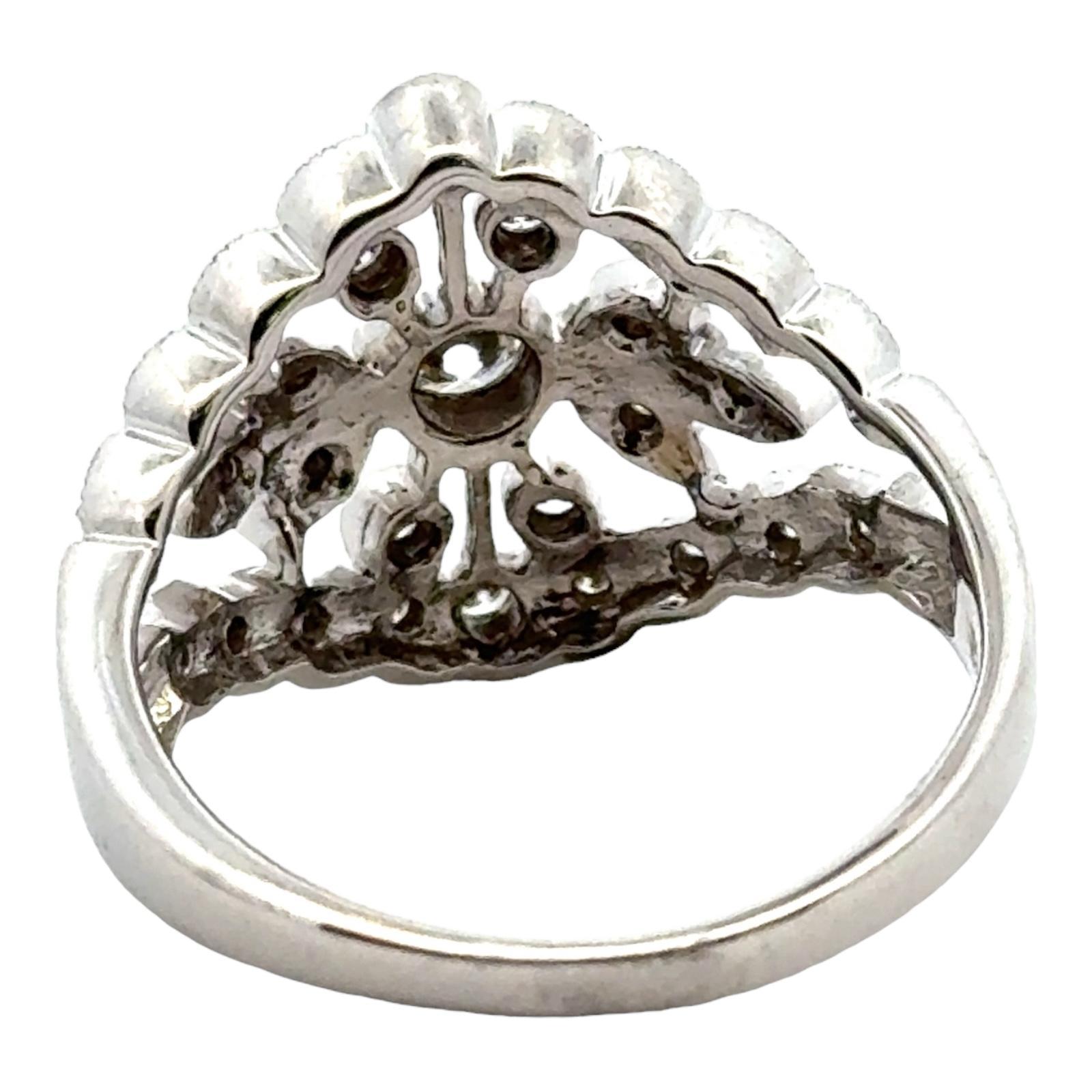 1960's Diamond 14 Karat White Gold Filigree Leaf Ring For Sale 1