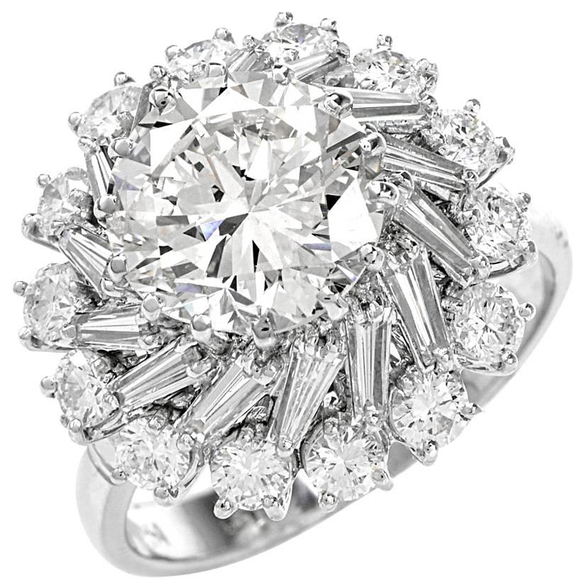 1960s Diamond 18 Karat Gold Engagement Cocktail Ring