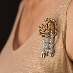 1960s Diamond and Gold Star Brooch