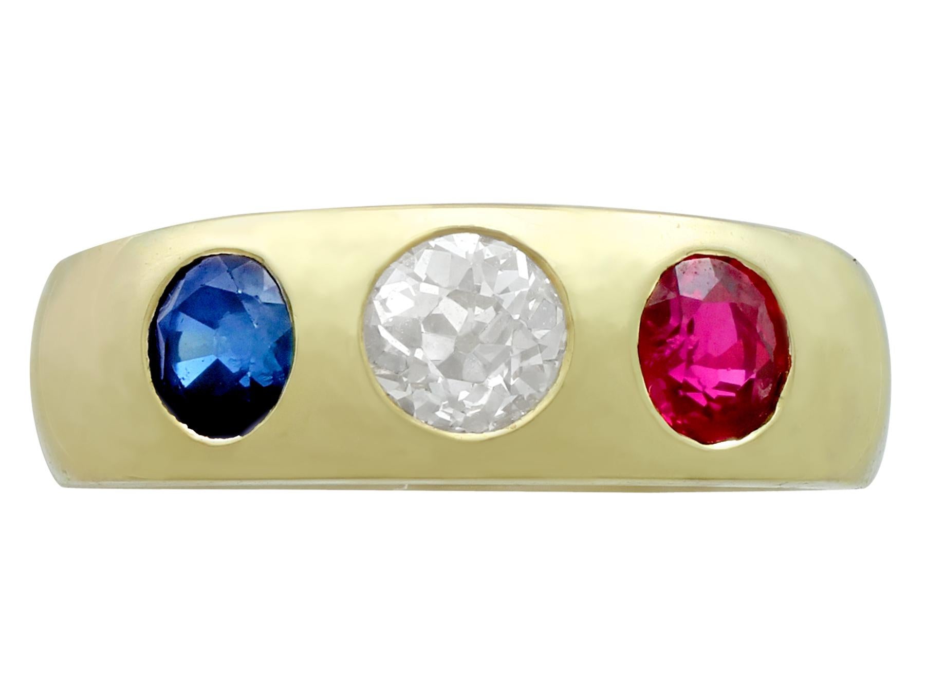 1960s Diamond and Sapphire Ruby and Yellow Gold Cocktail Ring In Excellent Condition In Jesmond, Newcastle Upon Tyne