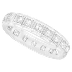 Anello a eternità completa con diamanti e oro bianco degli anni '1960