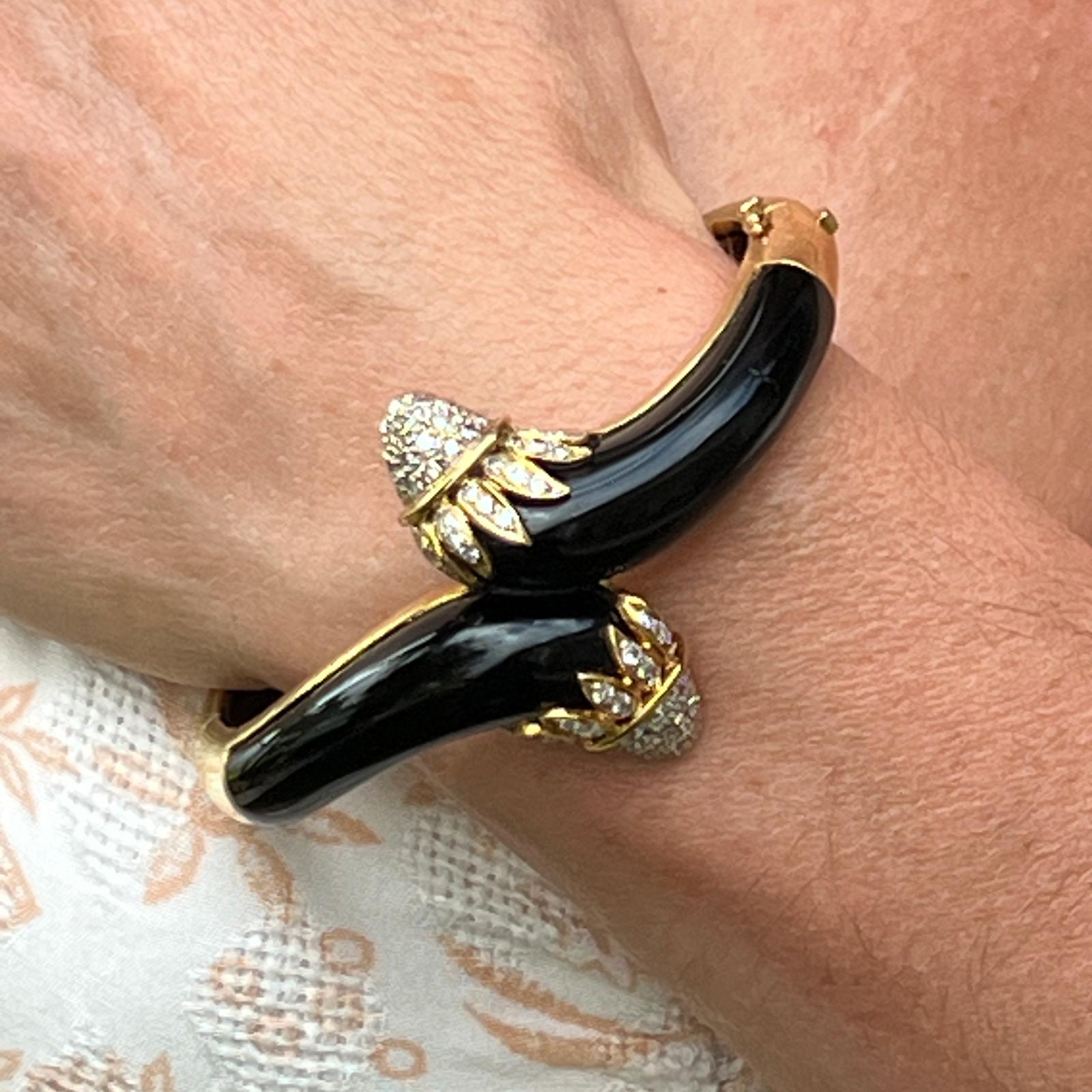 18 karat gold bangles jewelry
