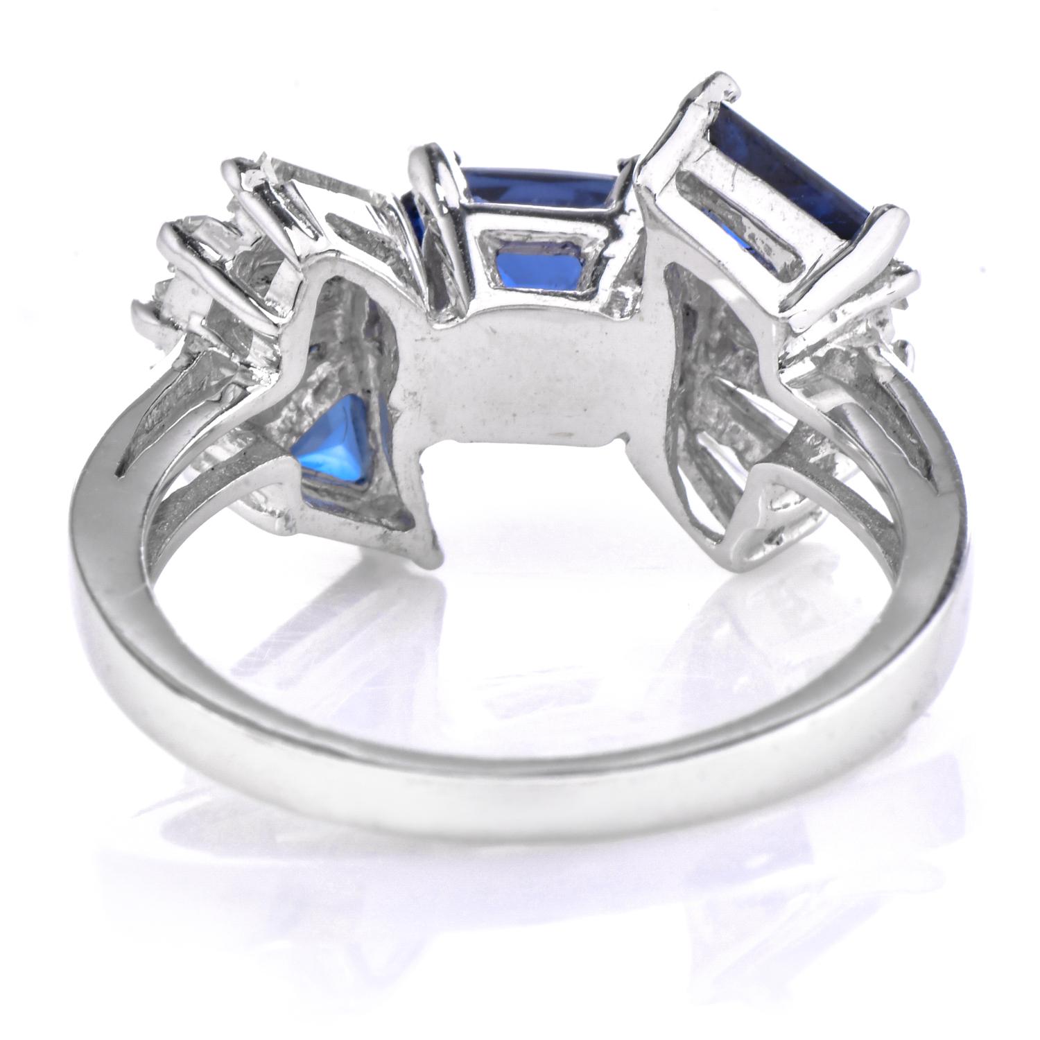 1960s Diamond Sapphire 18K Gold Bow Designed Ring  In Excellent Condition For Sale In Miami, FL