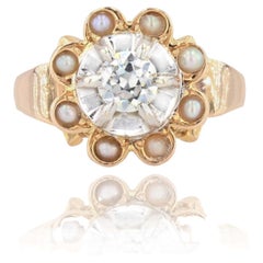 1960s Diamond Surrounded by Cultured Pearls 18 Karat Rose Gold Ring