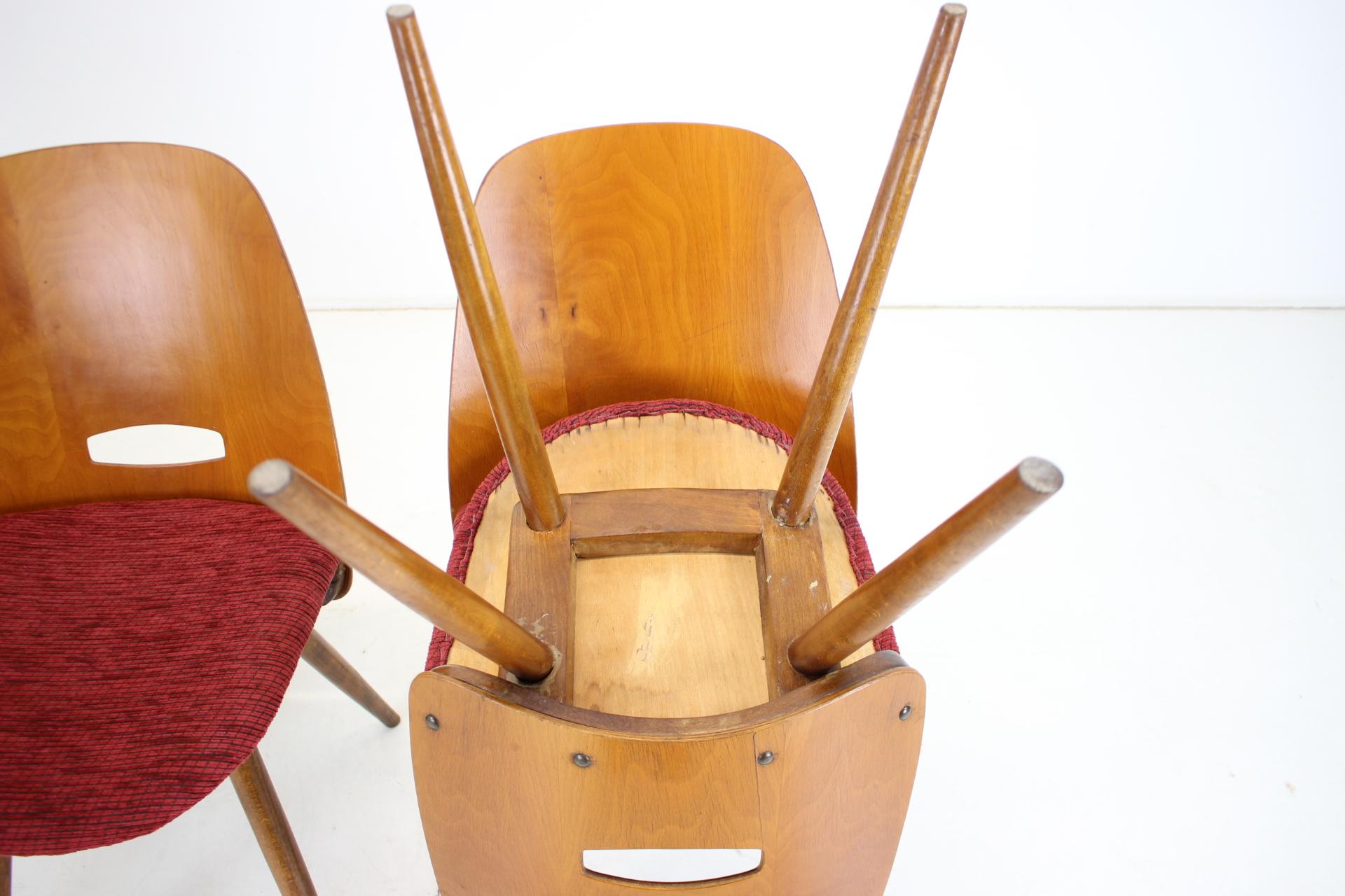 Chaises de salle à manger des années 1960 par Frantisek Jirak pour Tatra, lot de 4 en vente 7