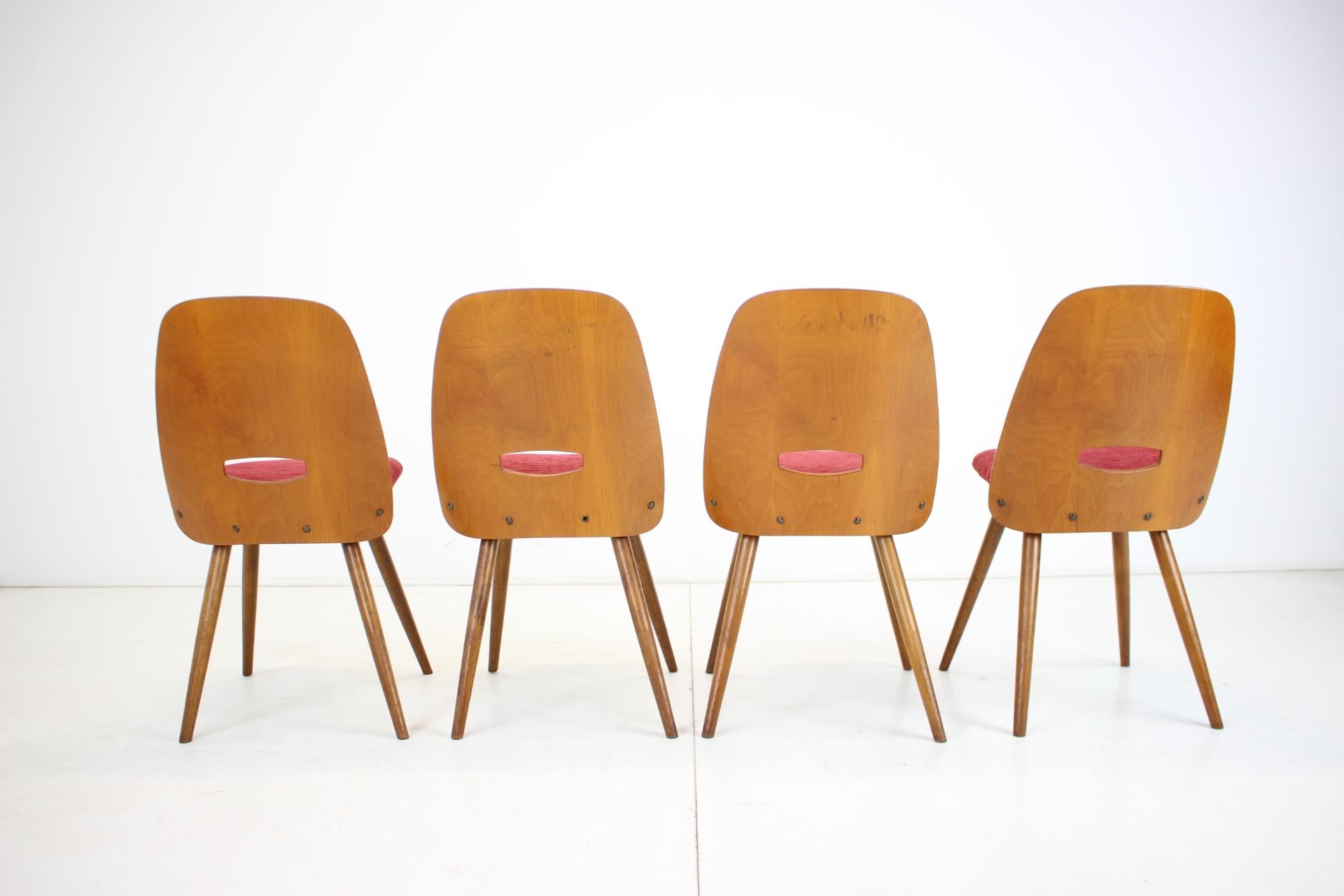 Tissu Chaises de salle à manger des années 1960 par Frantisek Jirak pour Tatra, lot de 4 en vente