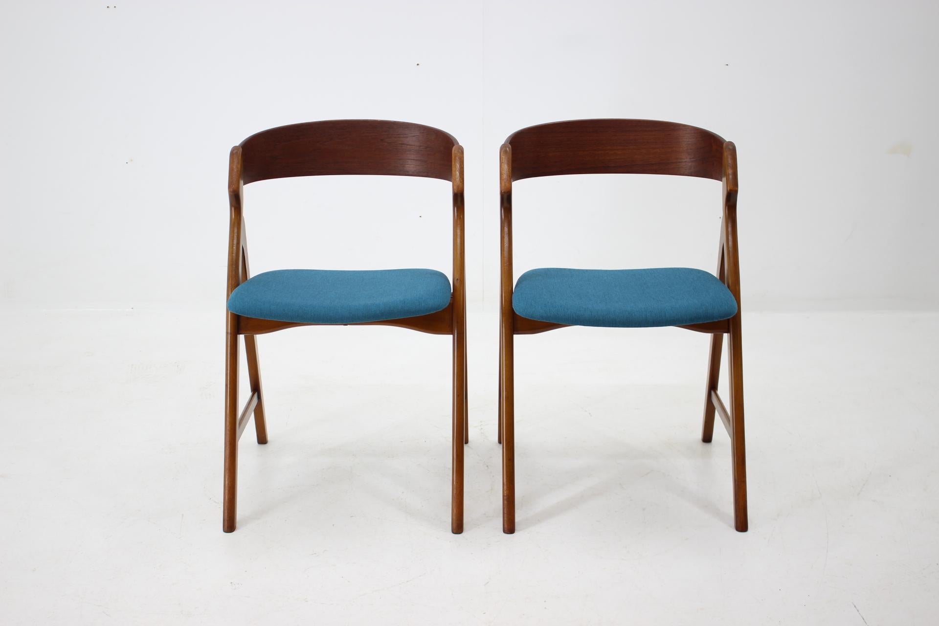 Mid-Century Modern Set of 1960s Dining Chairs by Henning Kjaernulf for Boltinge Støle Møbelfabrik