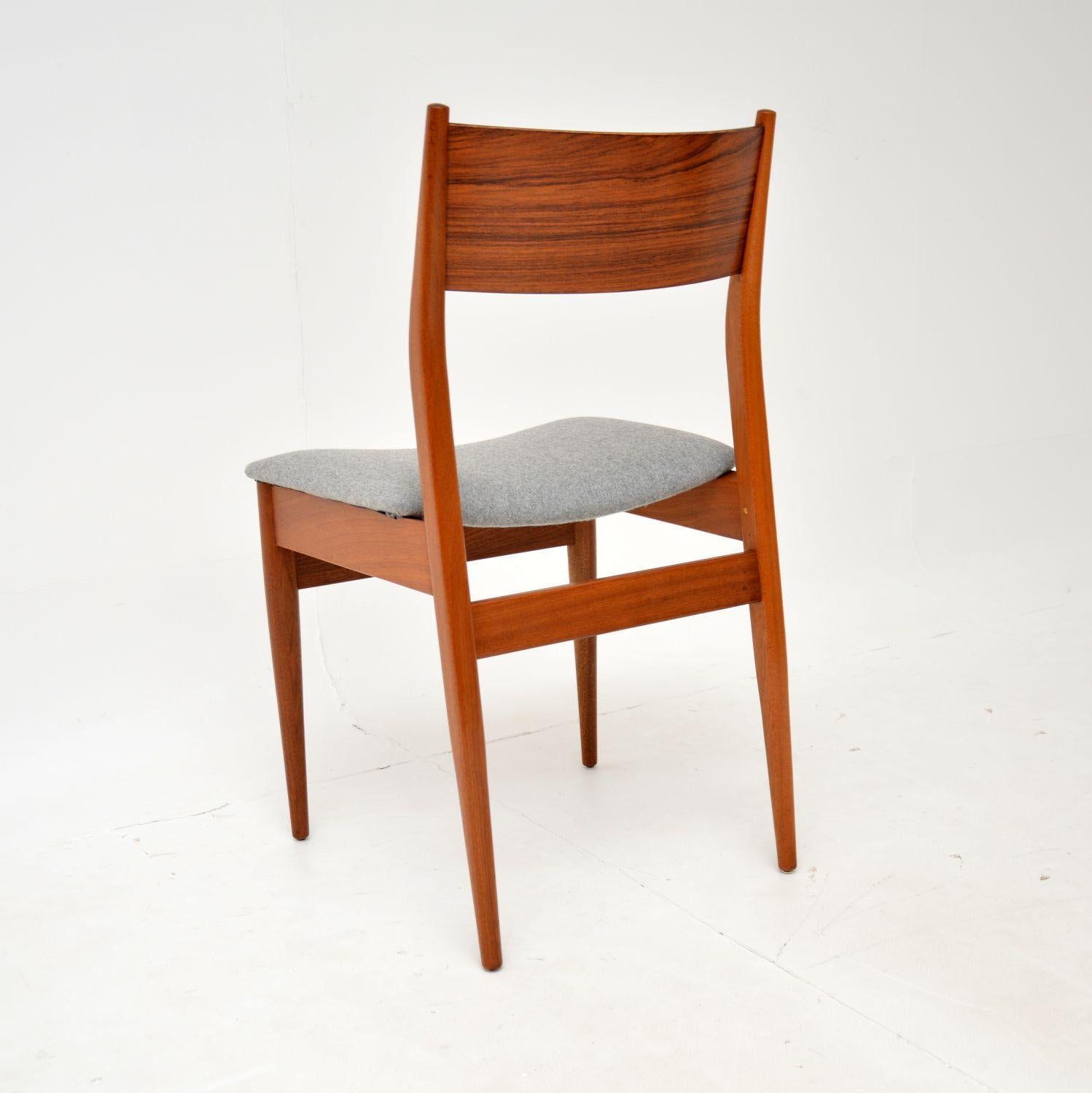 1960's Dining Table & Chairs by Uniflex 5