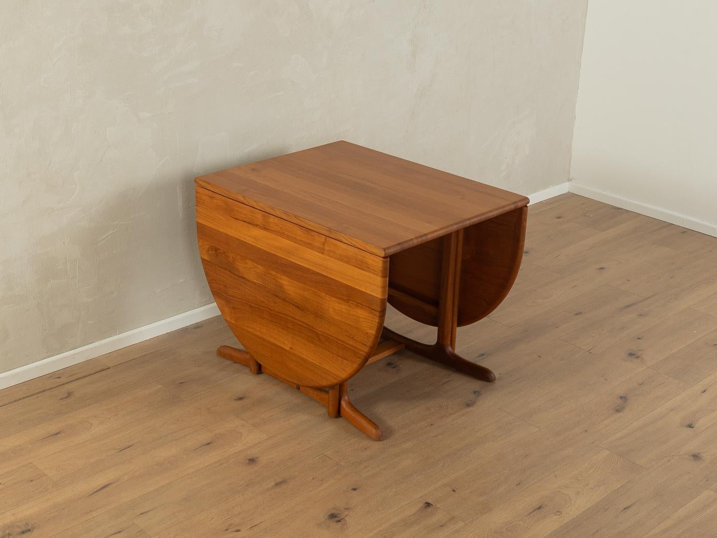 Mid-Century Modern 1960s Table de salle à manger, Gudme en vente