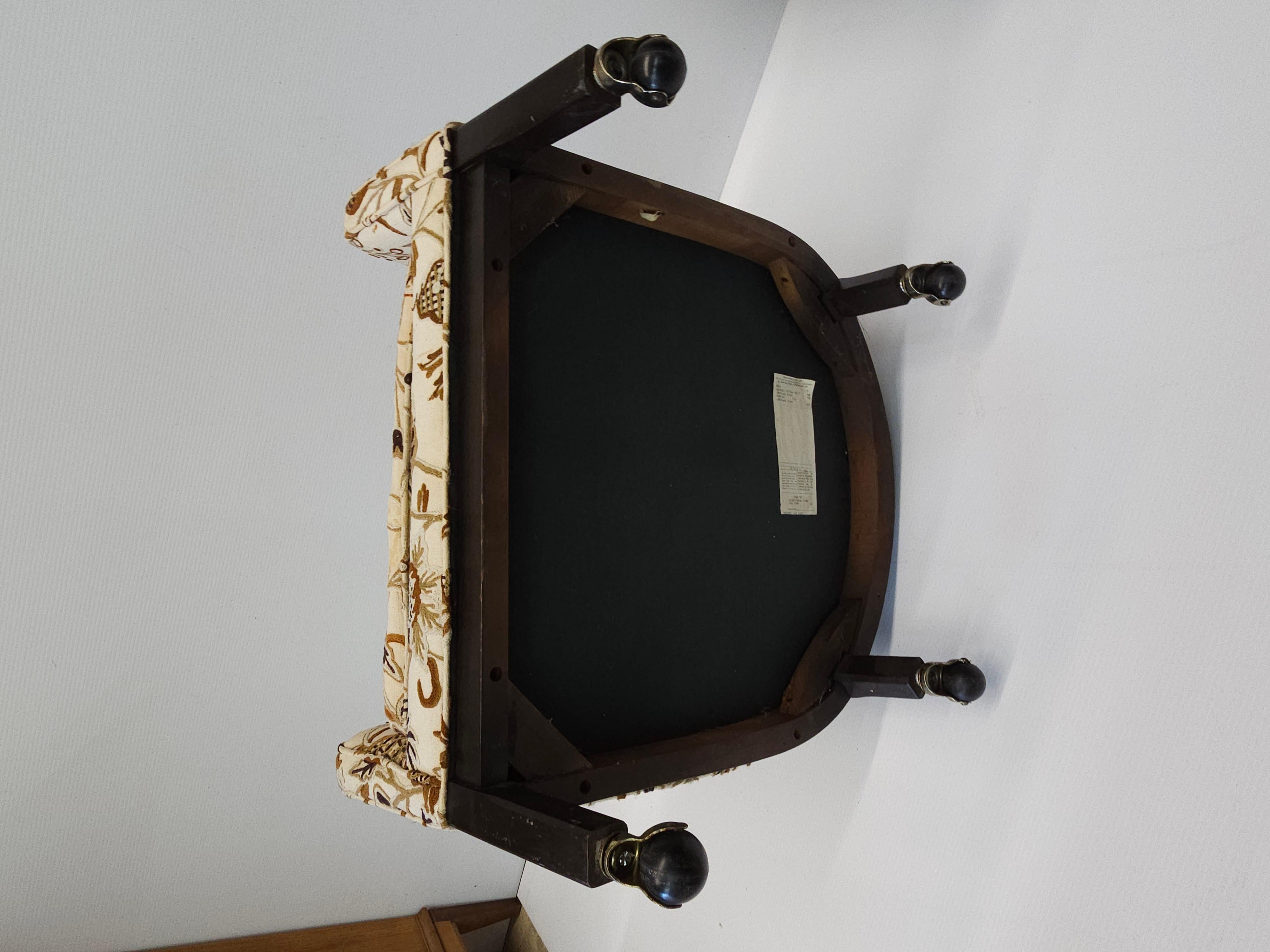 1960s Directional Petrified Needlepoint Cotton Felt Upholstered Lounge Chair For Sale 5