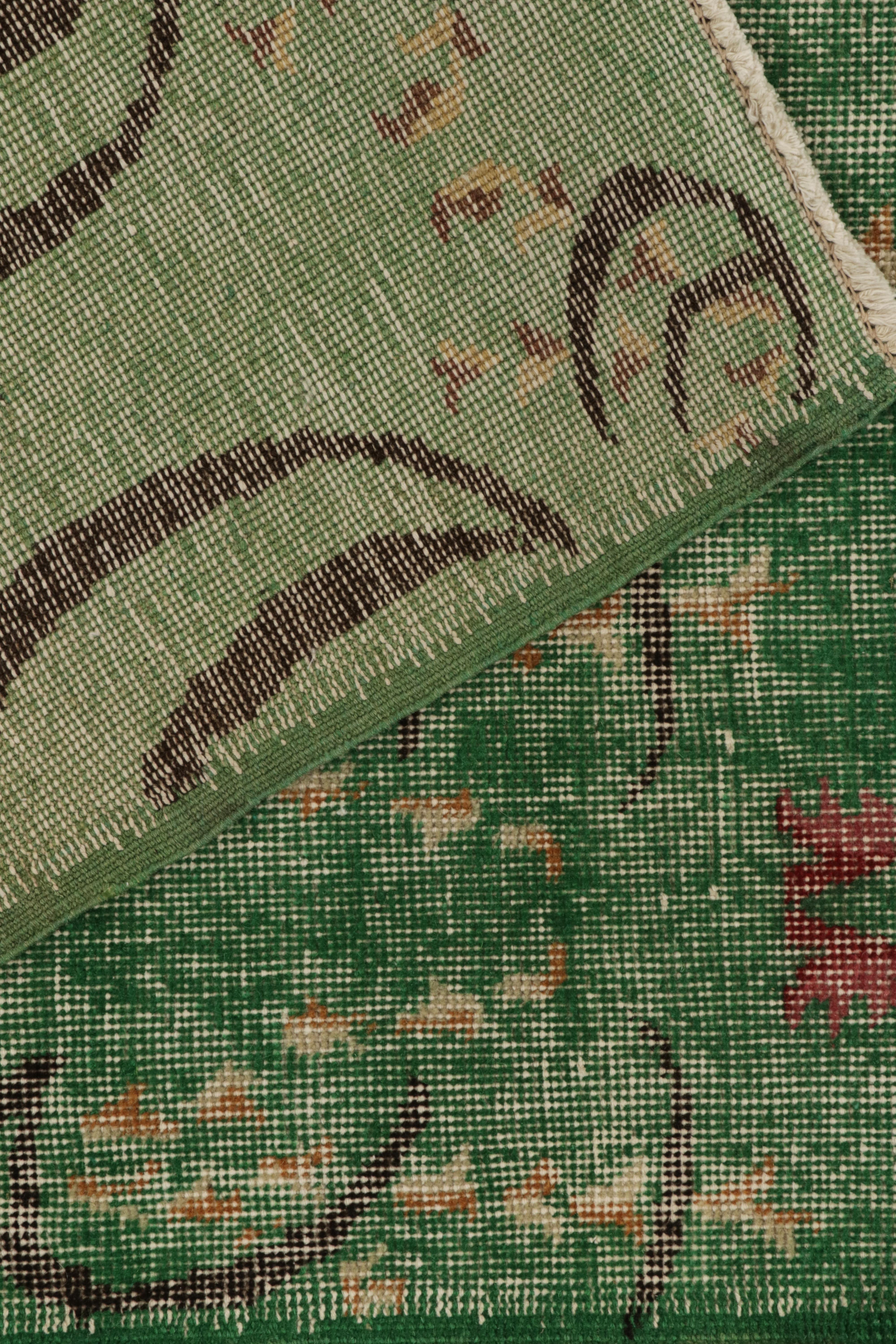 1960er Art-Deco-Teppich in Grün, Schwarz und geometrischen Mustern von Rug & KIlim im Zustand „Gut“ im Angebot in Long Island City, NY
