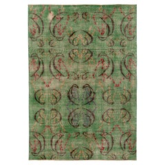Art déco-Teppich im Used-Stil aus den 1960er Jahren mit grünem, geschwungenem geometrischem Muster von Teppich & Kelim