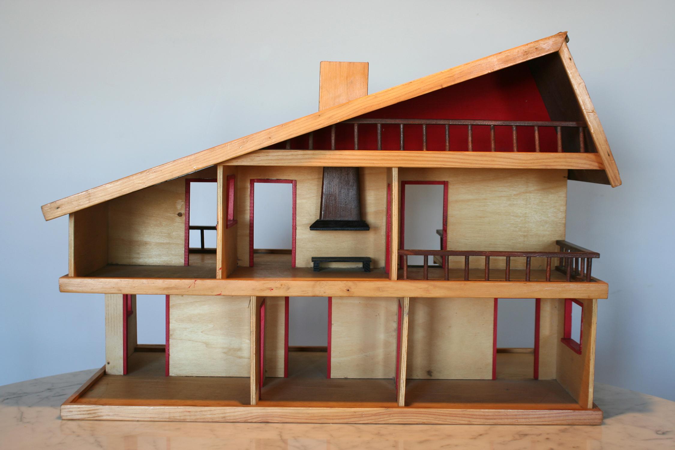 Mid-Century Modern 1960s Doll House