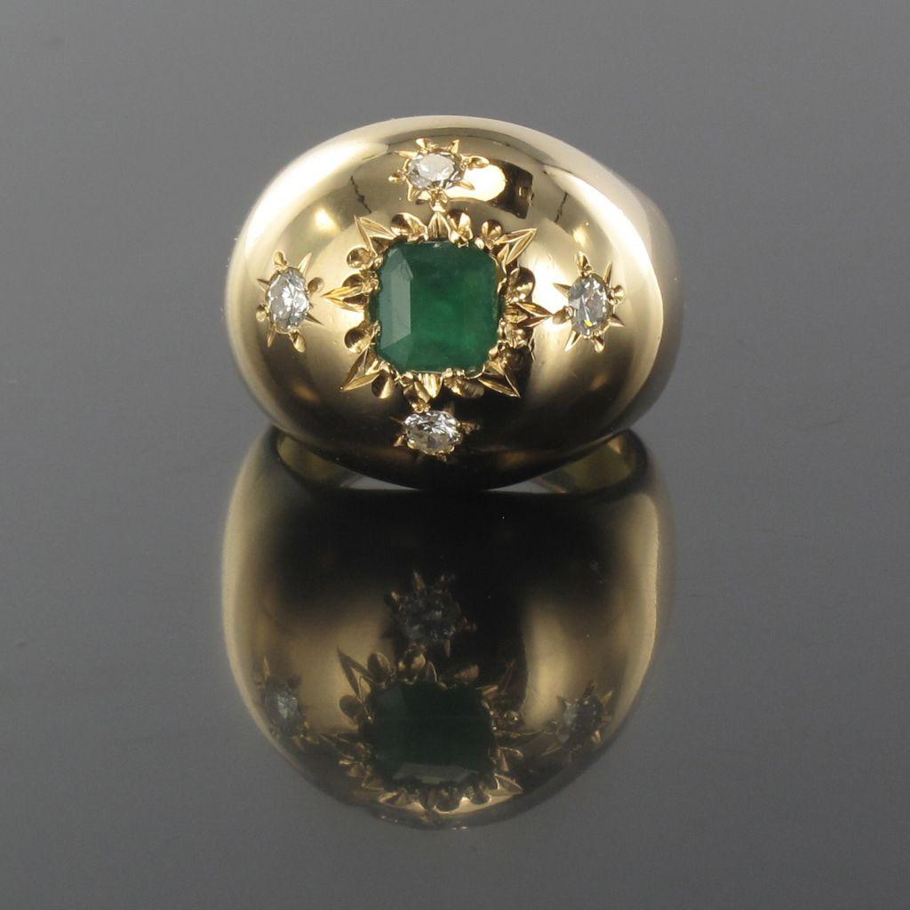 1960s Domed Emerald Diamond Gold Ring 6