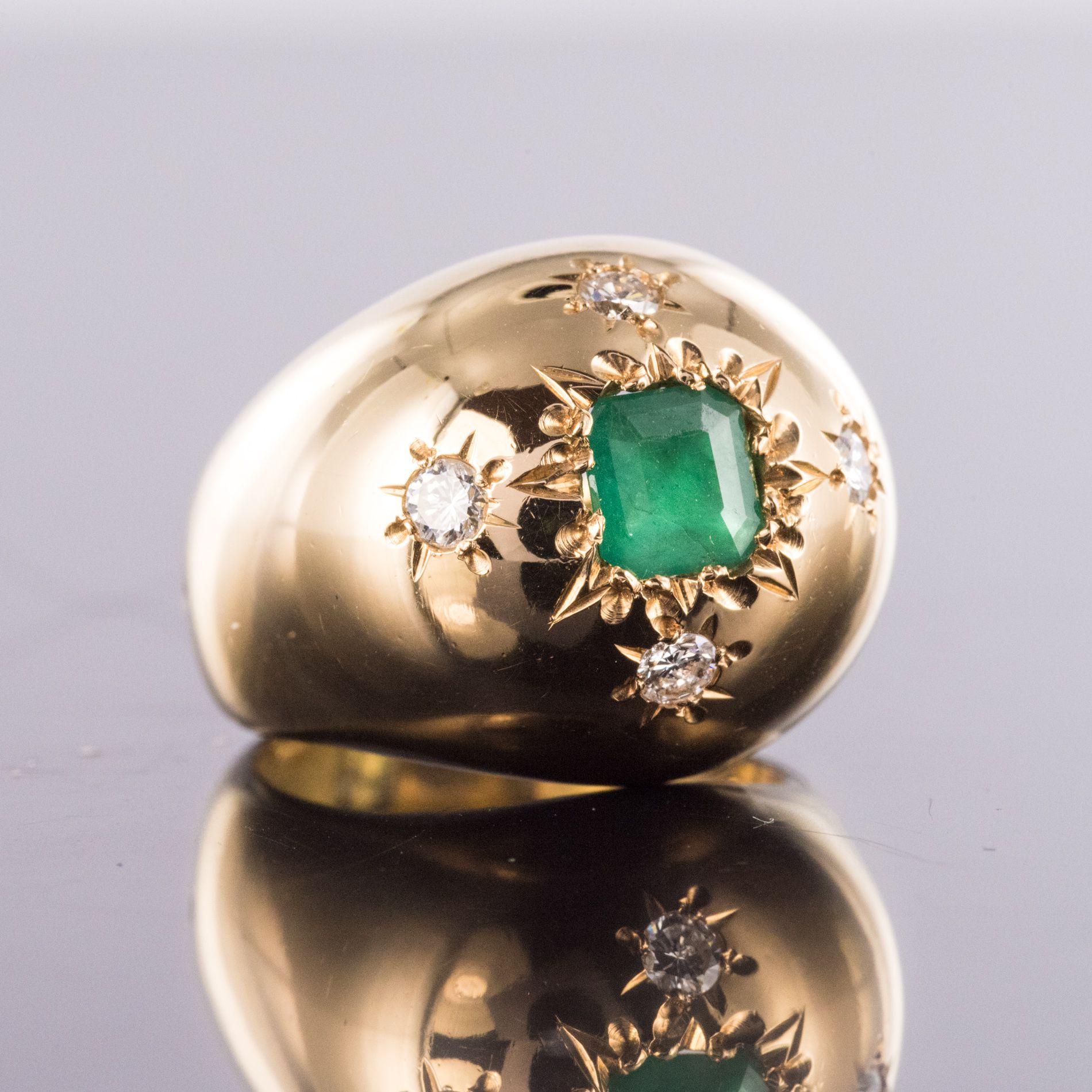 1960s Domed Emerald Diamond Gold Ring 3