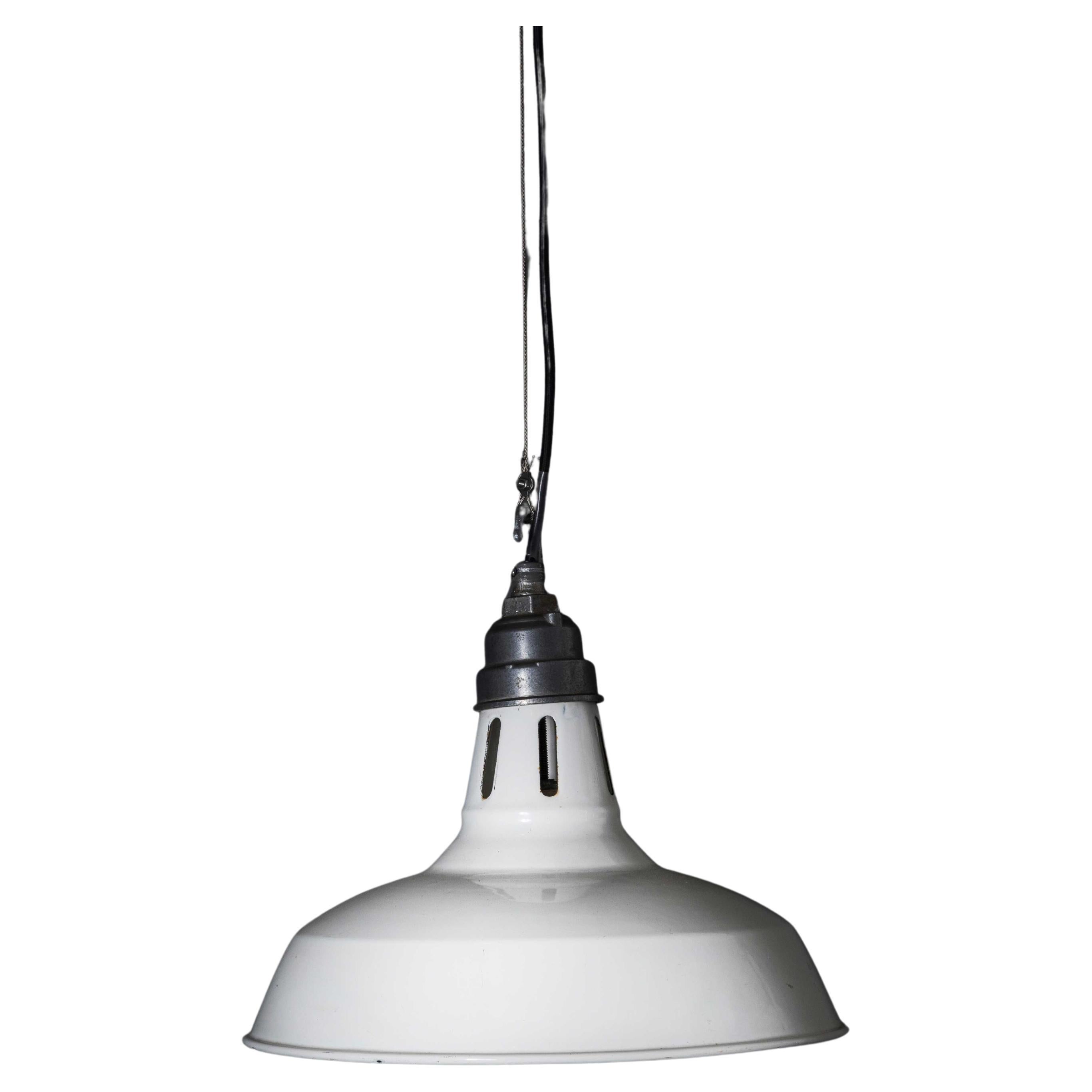 Lampada a sospensione Simplex smaltata a cupola del 1960, restaurata in vendita