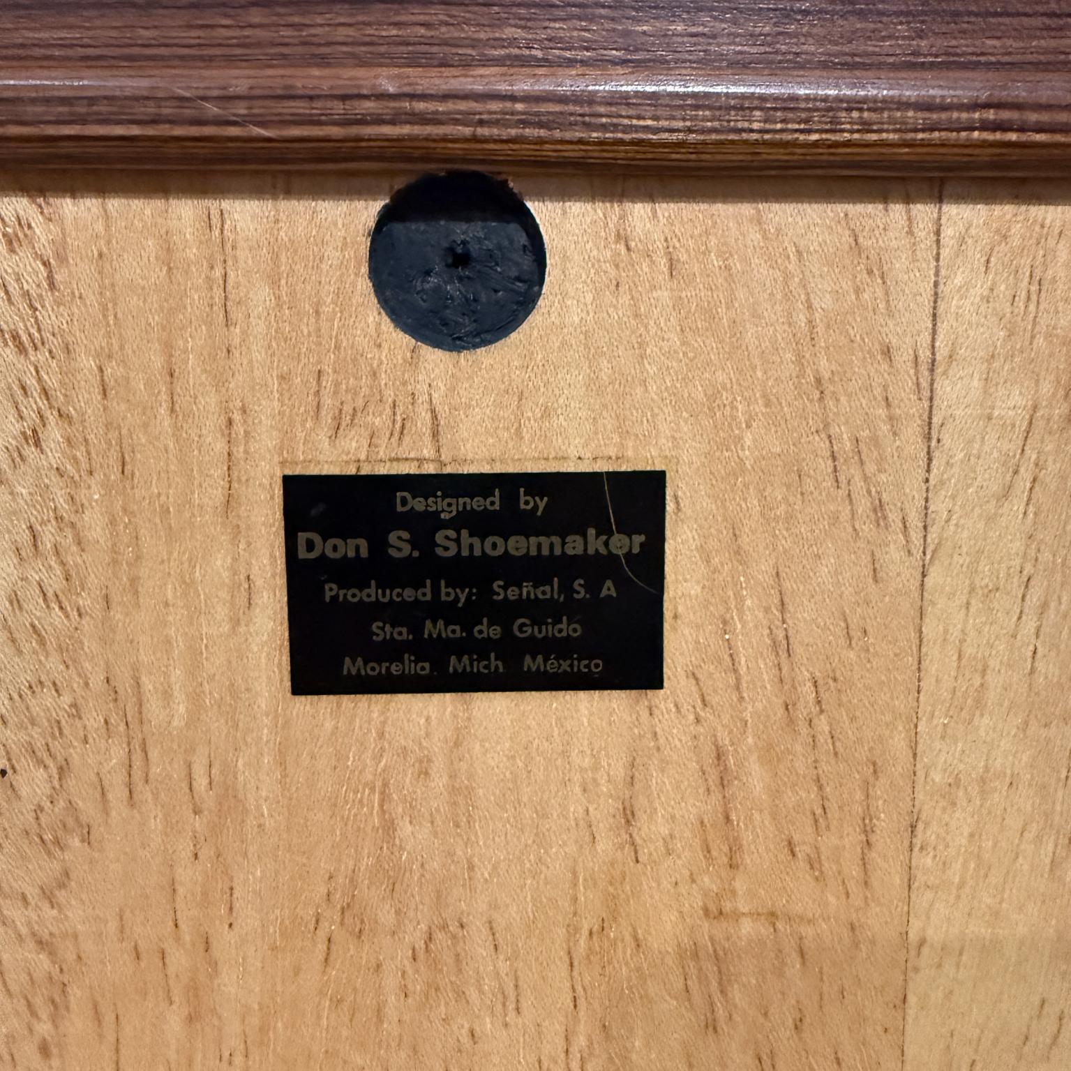 Bandeja de servicio Don Shoemaker Señal 1960 Madera exótica mediados del siglo XX en venta