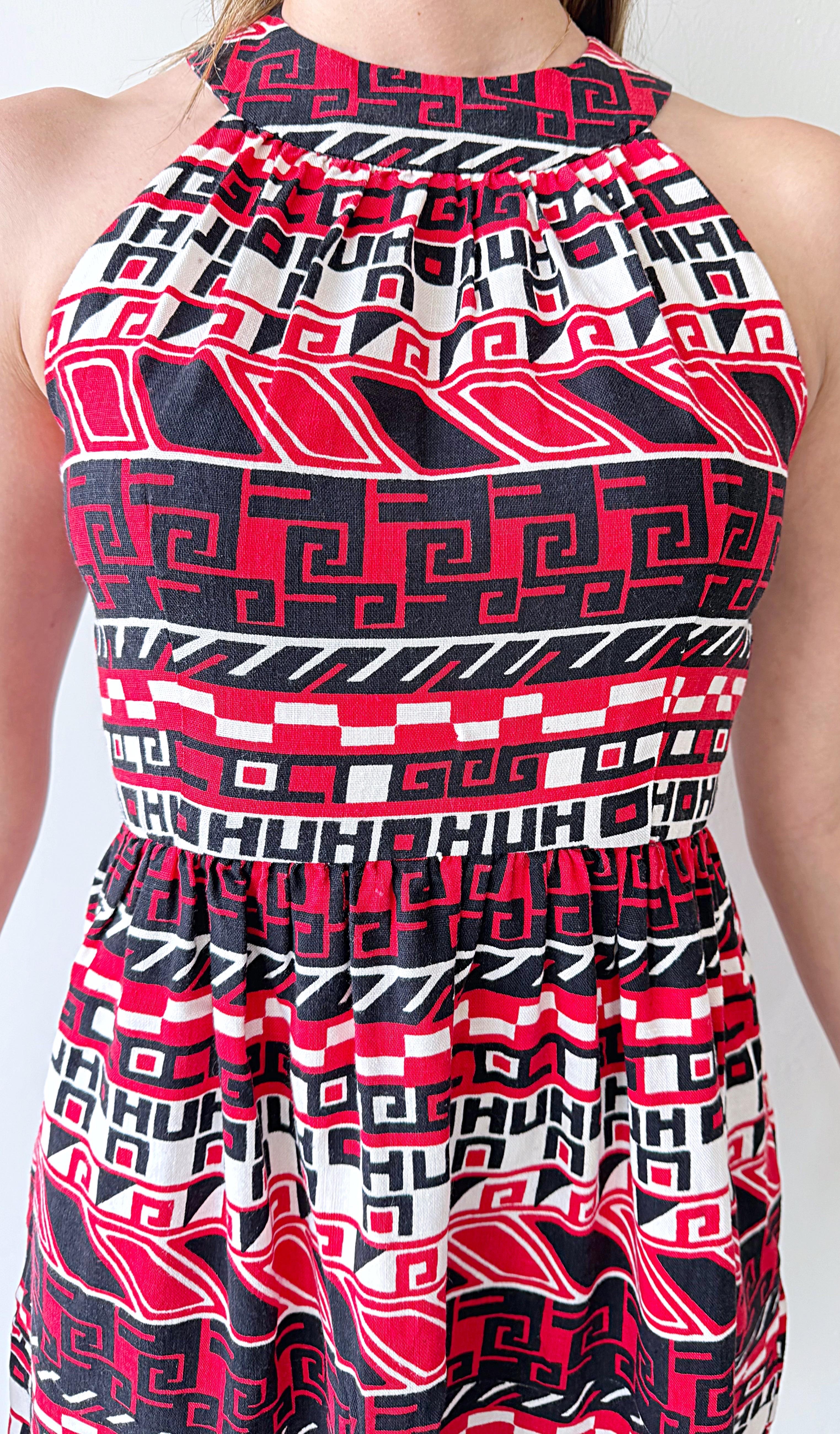 Women's 1960s Donald Brooks Boutique Mod Graphic Print Vintage Linen Dress w/ “HUH” Text For Sale