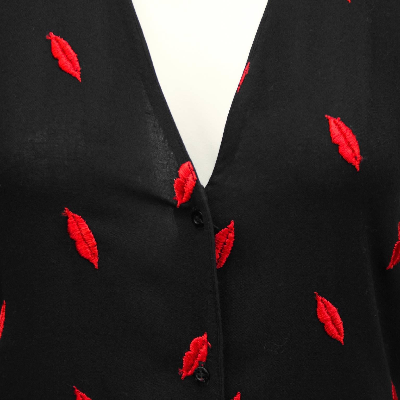 1960s Dorothee Bis Lip Print Belted Dress In Good Condition In Toronto, Ontario