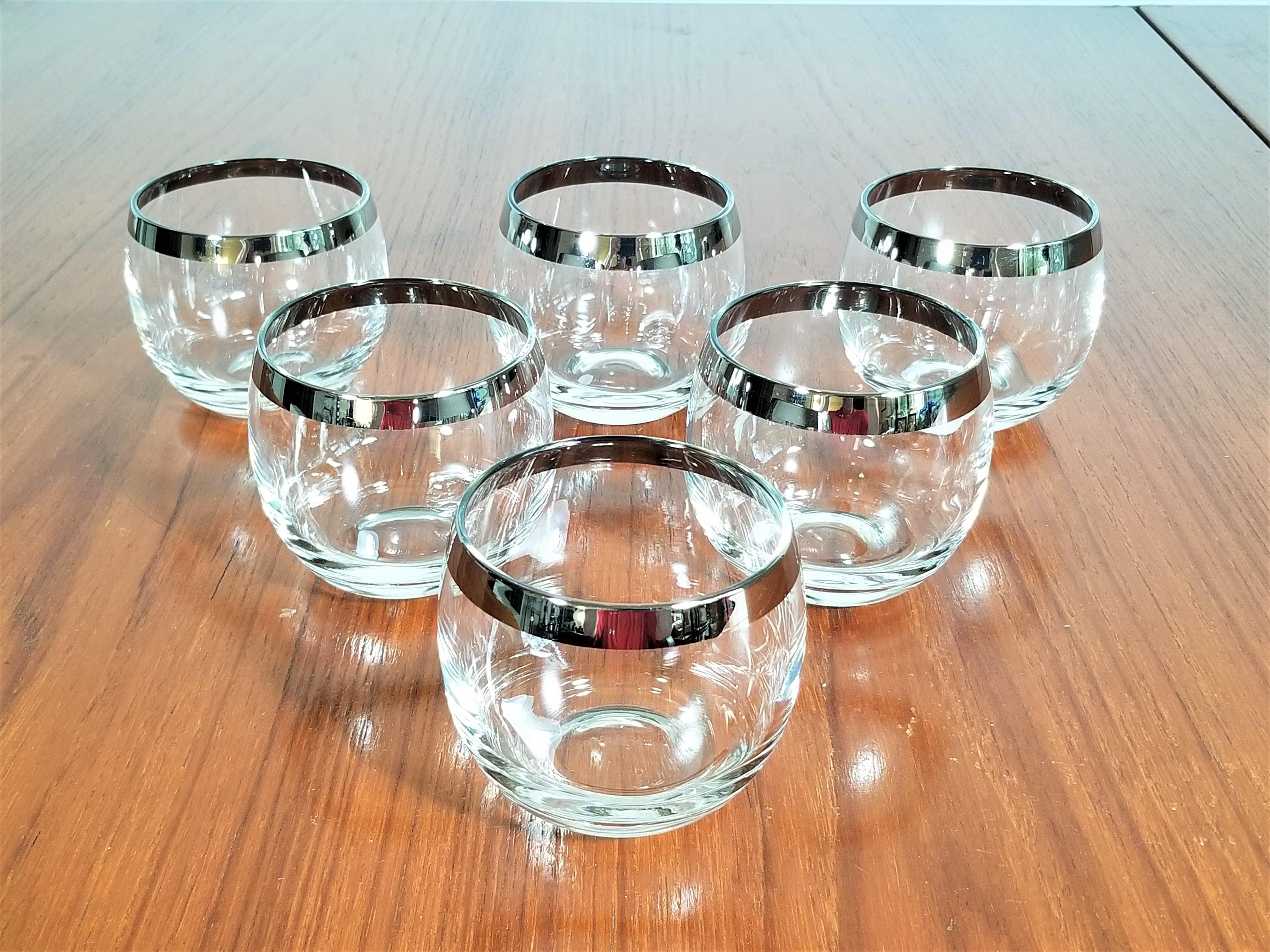 Set of 6 silver rimmed Dorothy Thorpe glasses. Rolly Polly style.