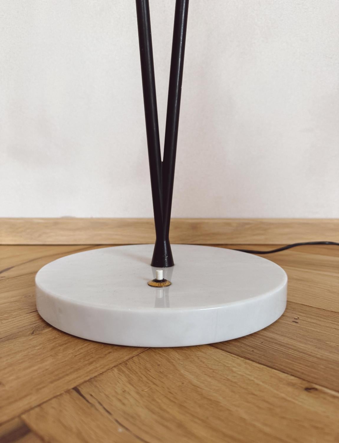 Lampada da terra a doppio flauto del 1960 attribuita a Stilux in vendita 2