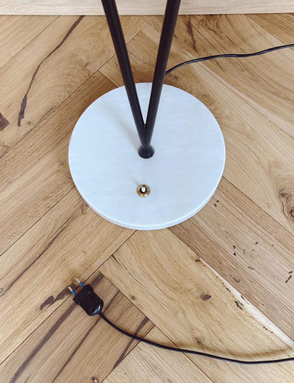 Lampada da terra a doppio flauto del 1960 attribuita a Stilux in vendita 3
