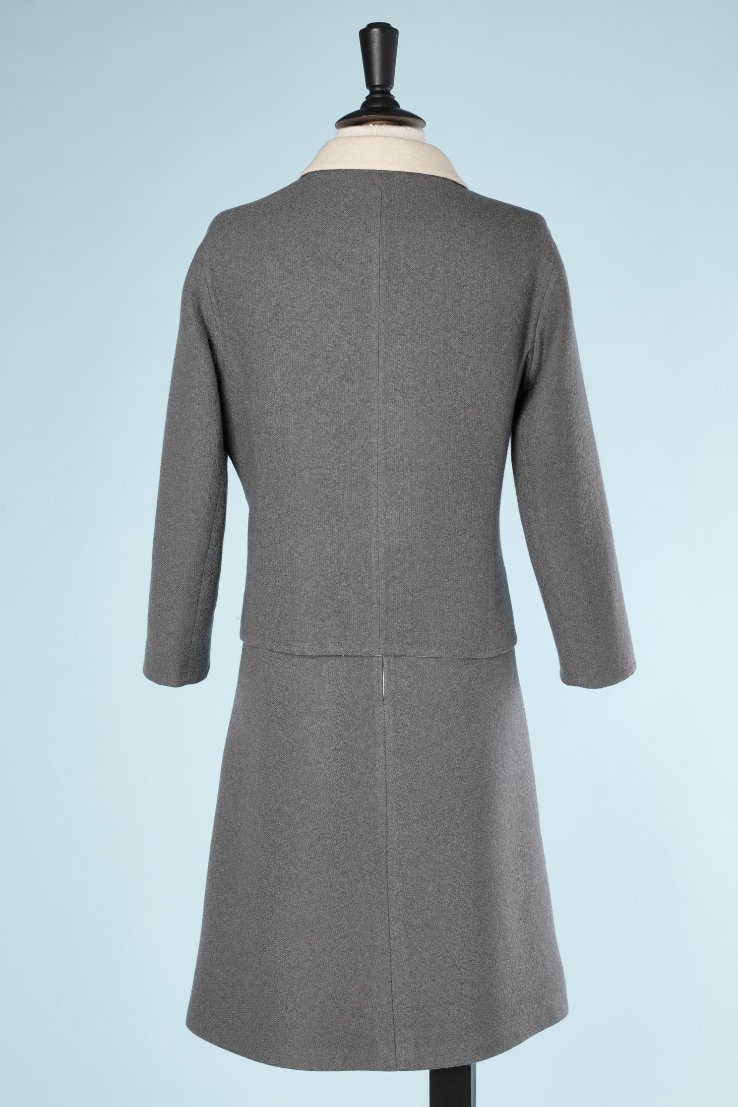 Women's 1960's dress-suit and hat ensemble bi-colore grey and off-white wool double face